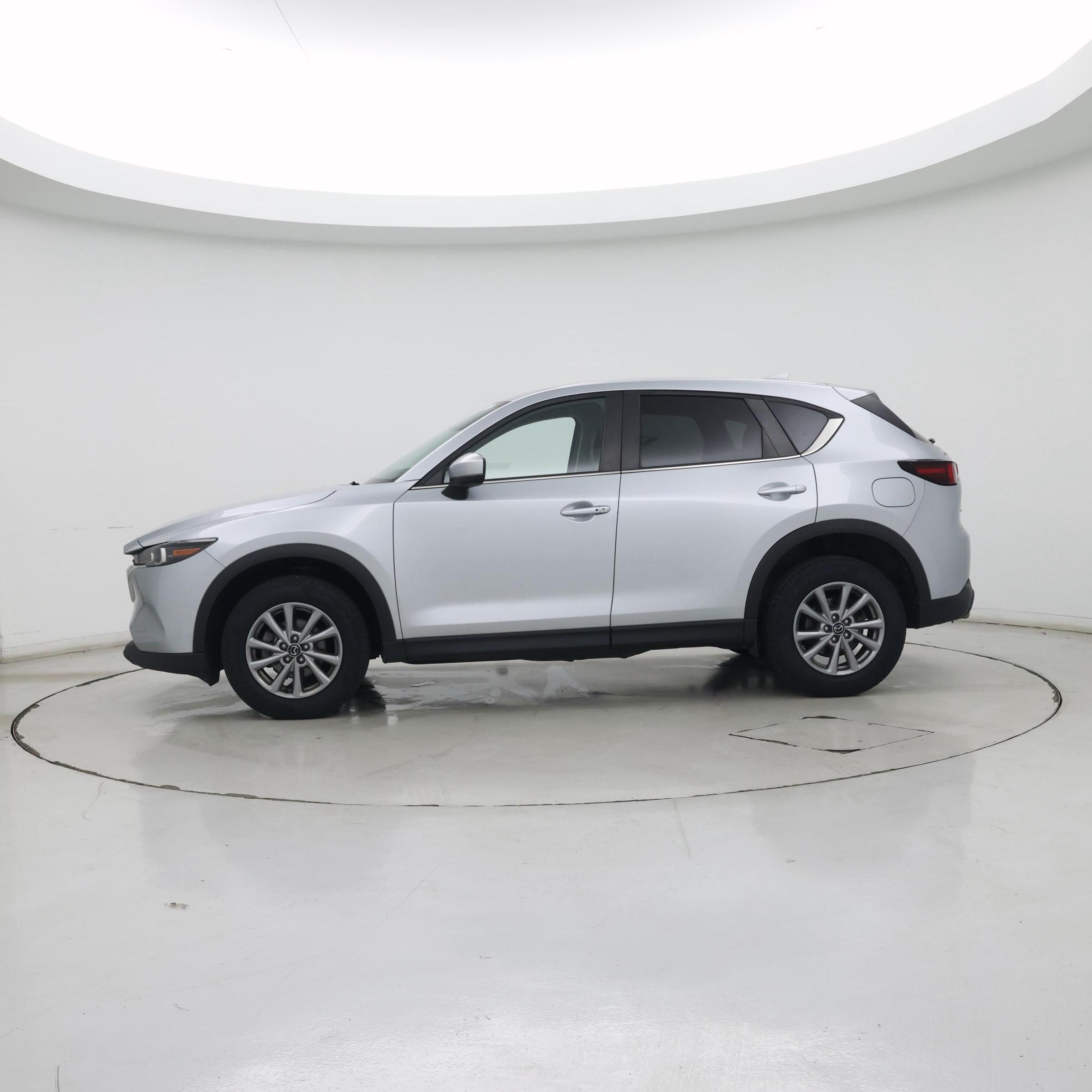 Thumbnail: 2023 Mazda CX-5 - 3