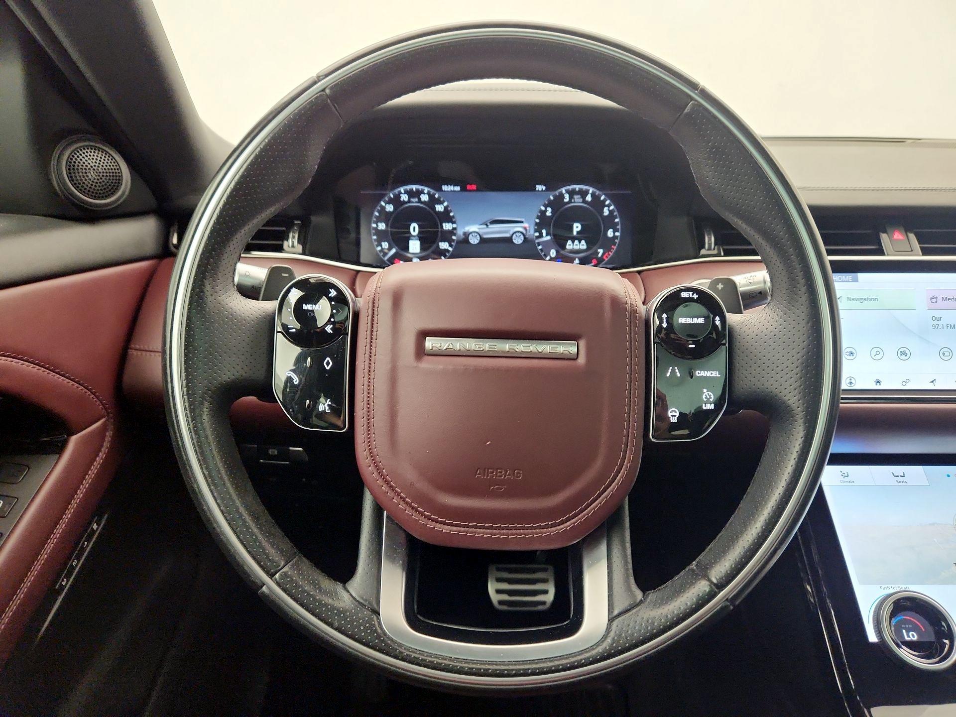 Thumbnail: 2020 Land Rover Range Rover Evoque - 10