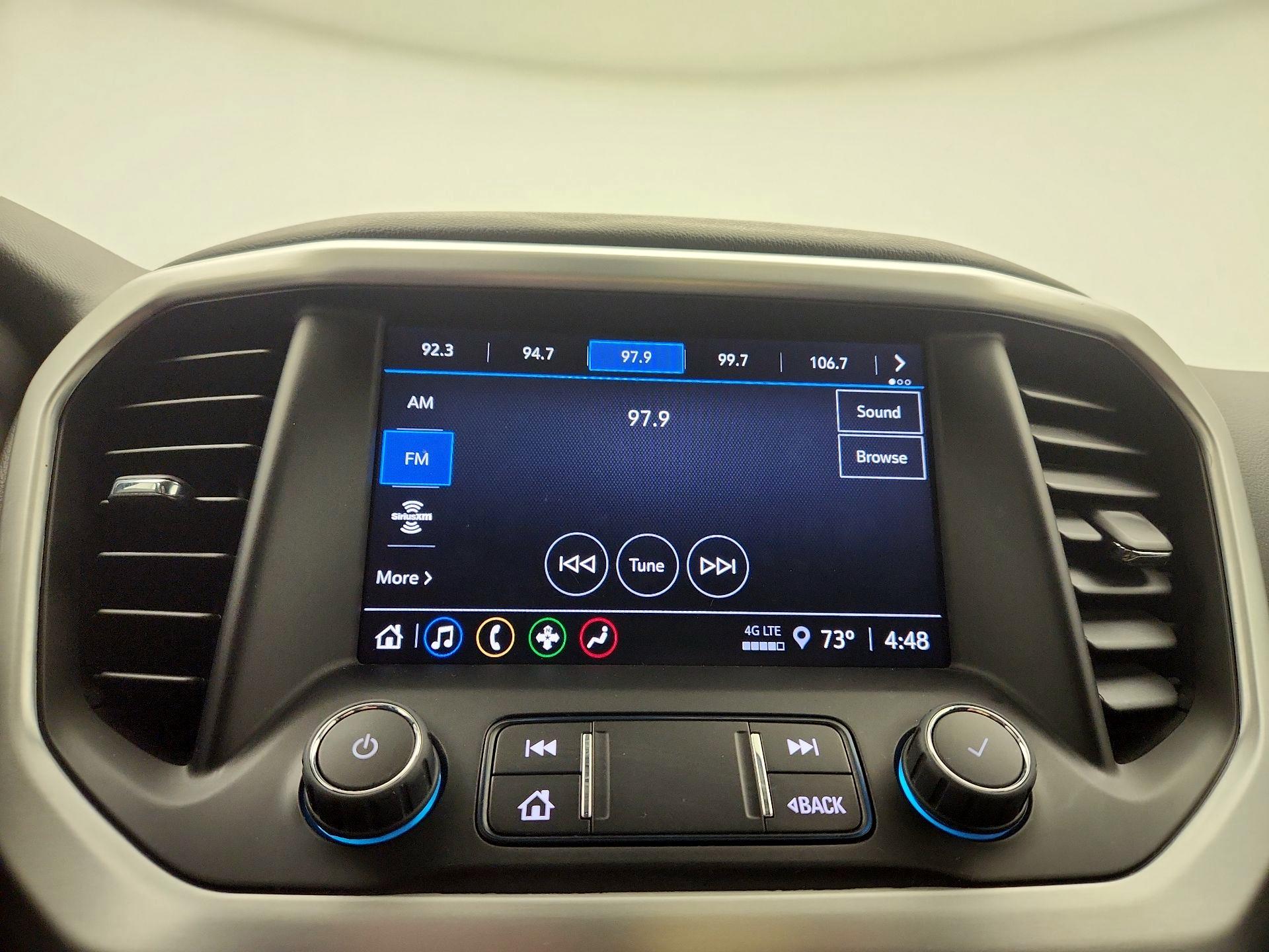 Thumbnail: 2023 GMC Acadia - 15