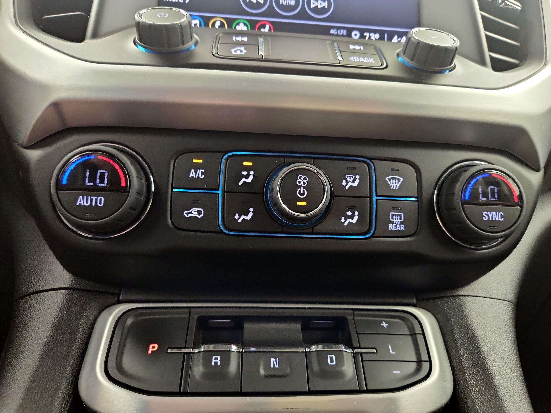 Thumbnail: 2023 GMC Acadia - 16