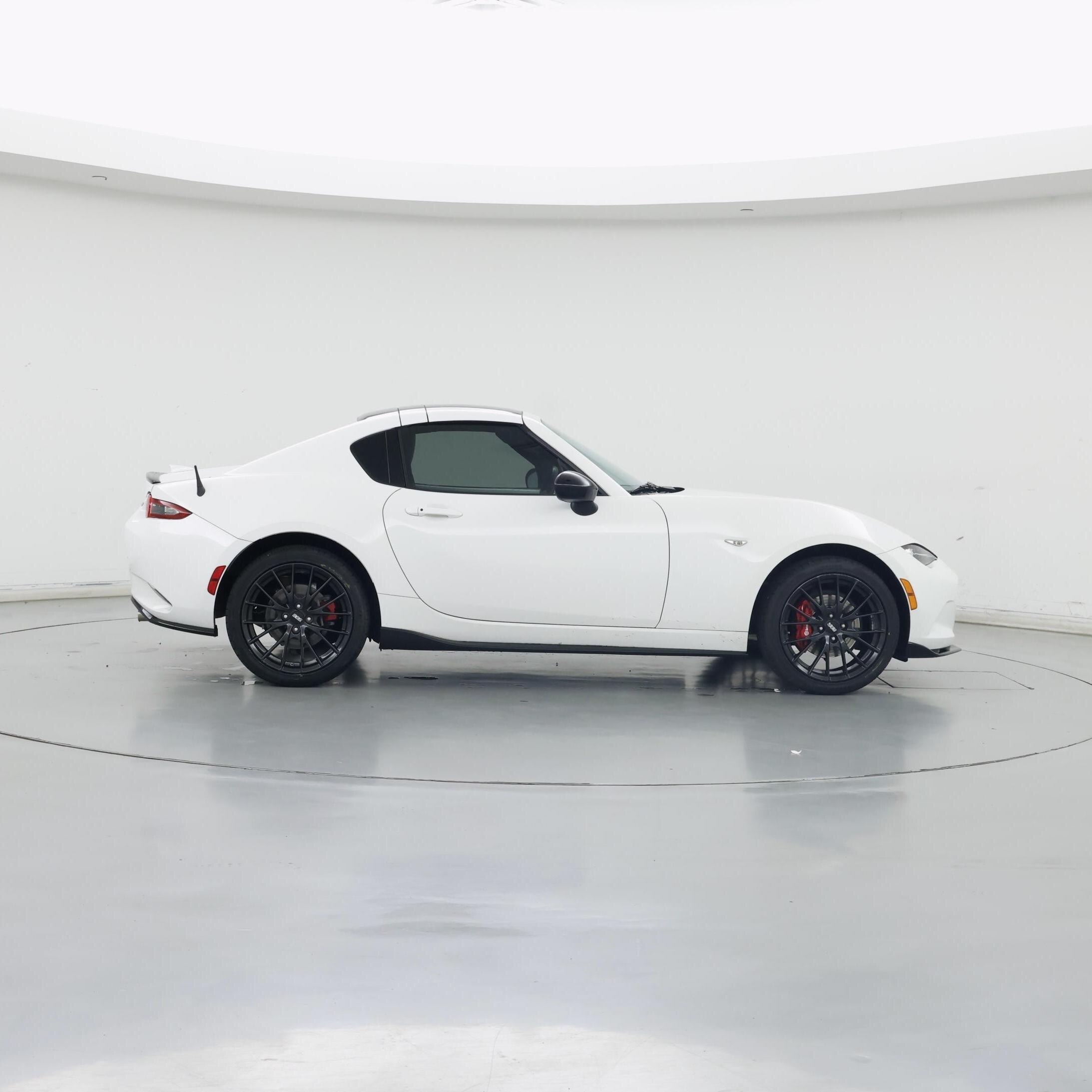Thumbnail: 2019 Mazda MX-5 Miata - 7