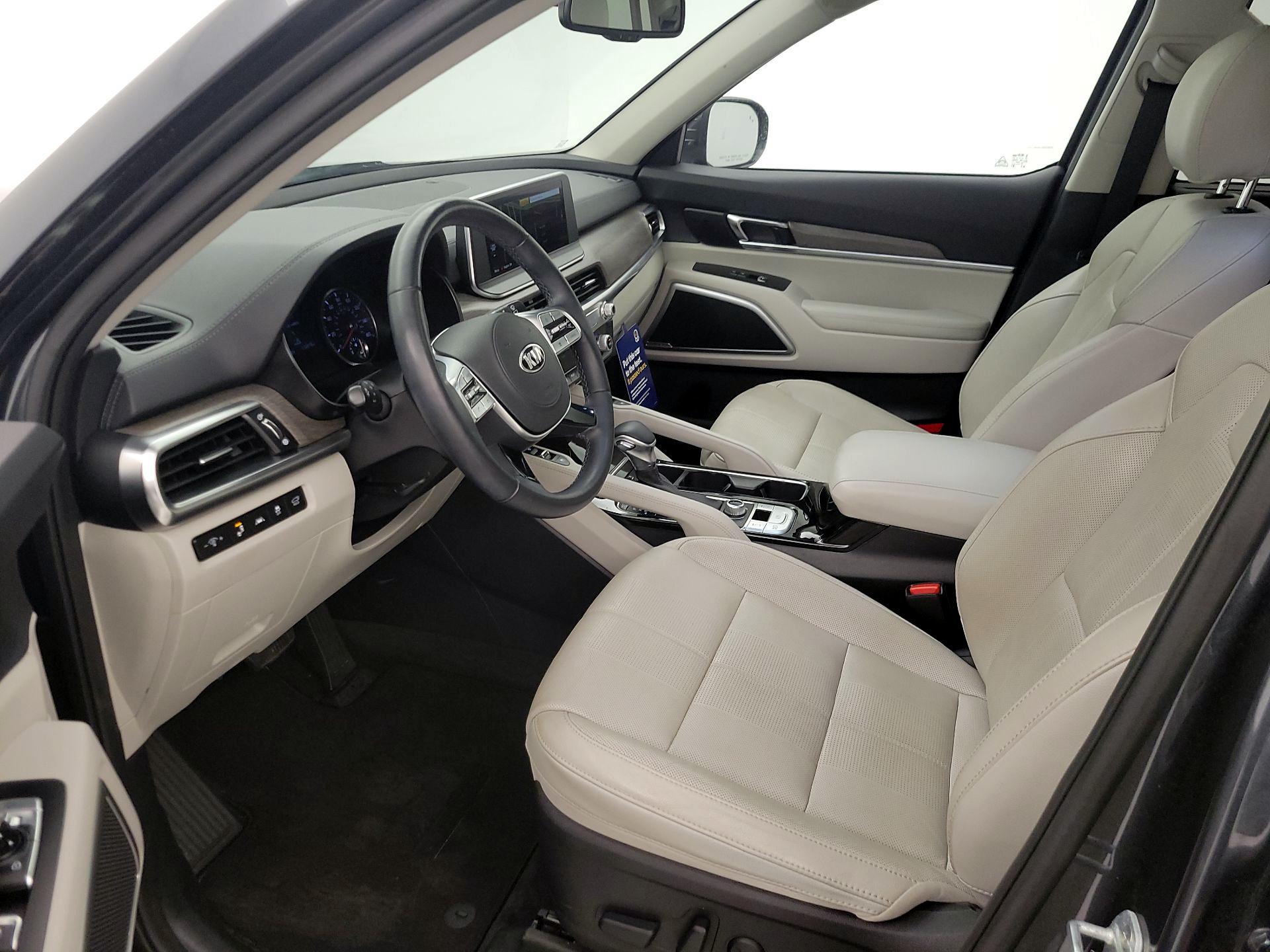 Thumbnail: 2020 Kia Telluride - 11
