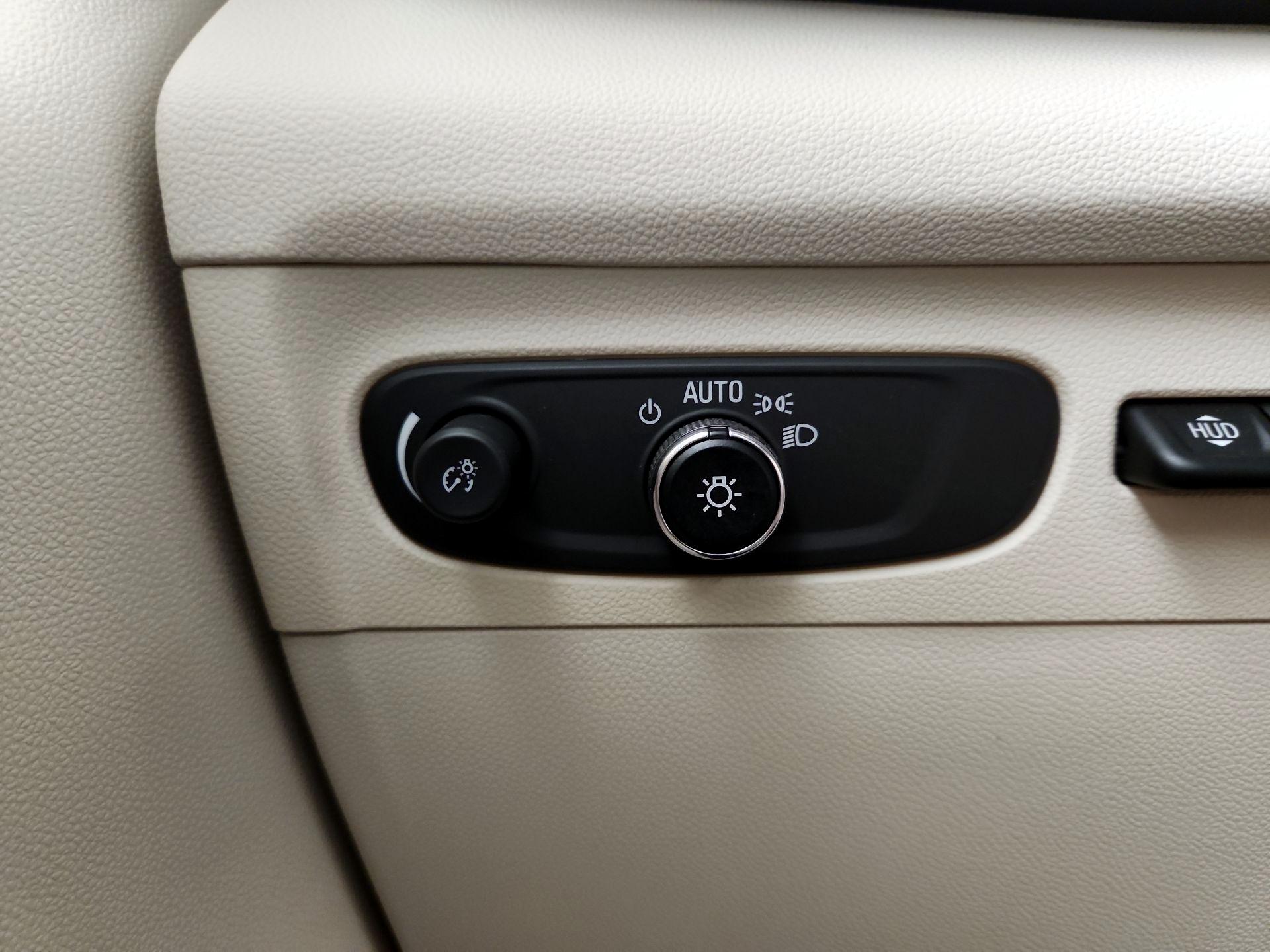 Thumbnail: 2022 Buick Envision - 13