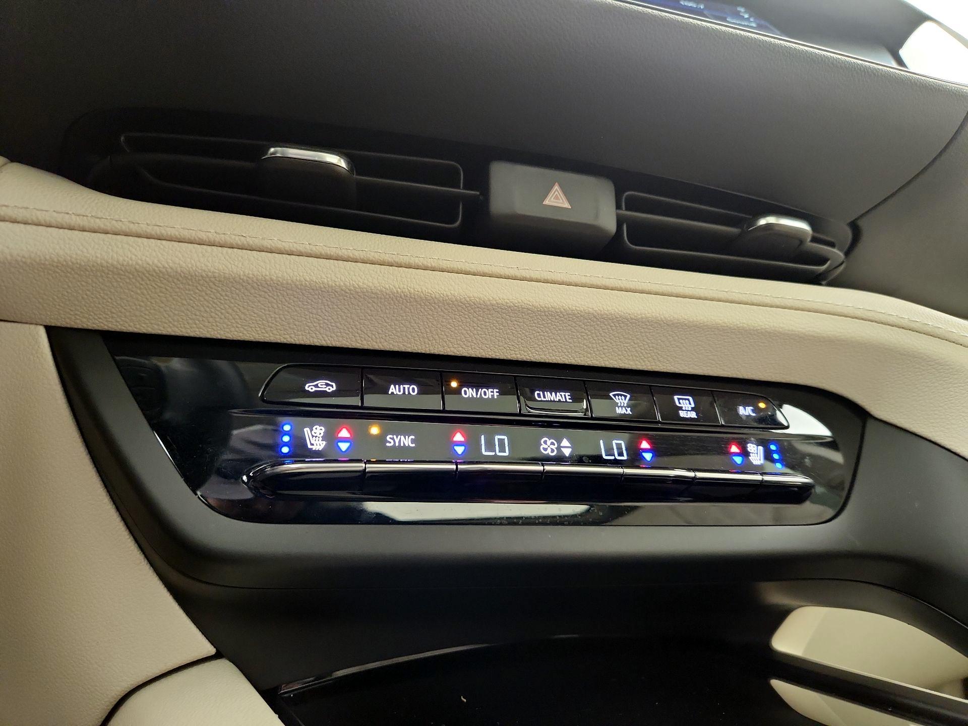 Thumbnail: 2022 Buick Envision - 16