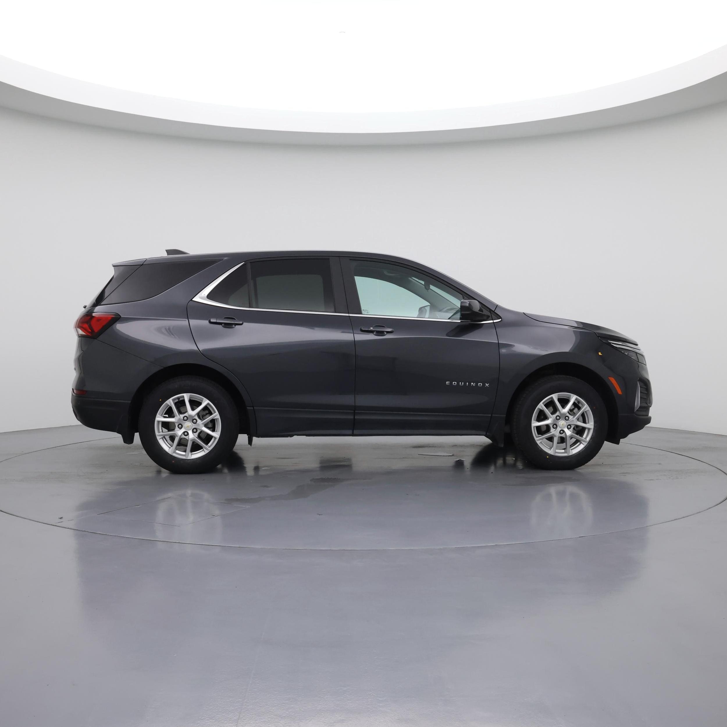 Thumbnail: 2022 Chevrolet Equinox - 7