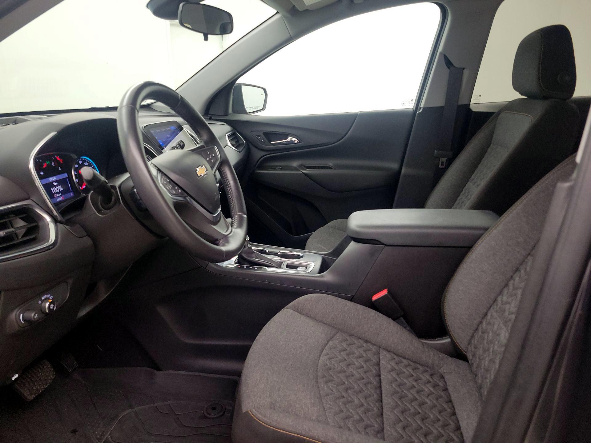 Thumbnail: 2022 Chevrolet Equinox - 11