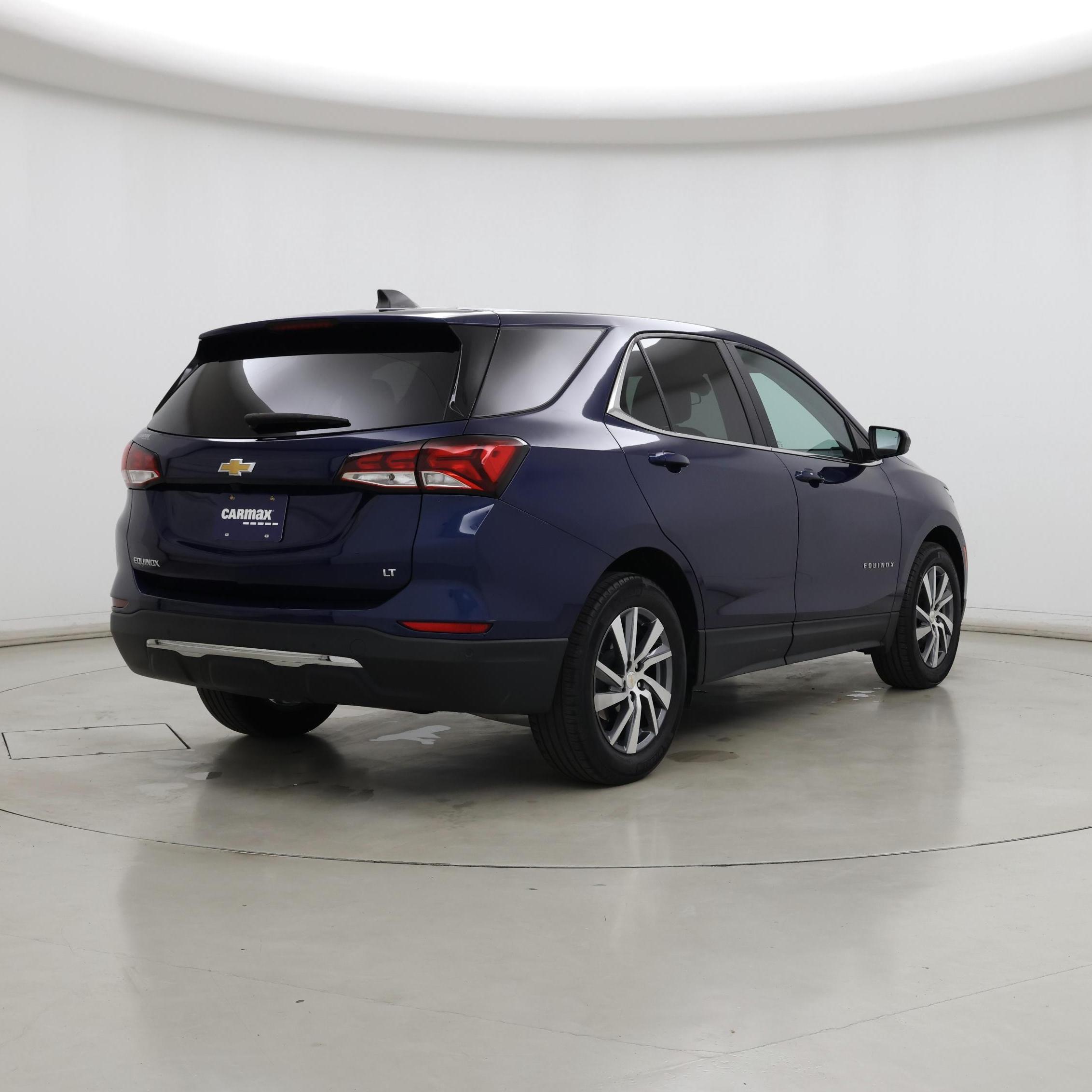 Thumbnail: 2022 Chevrolet Equinox - 8