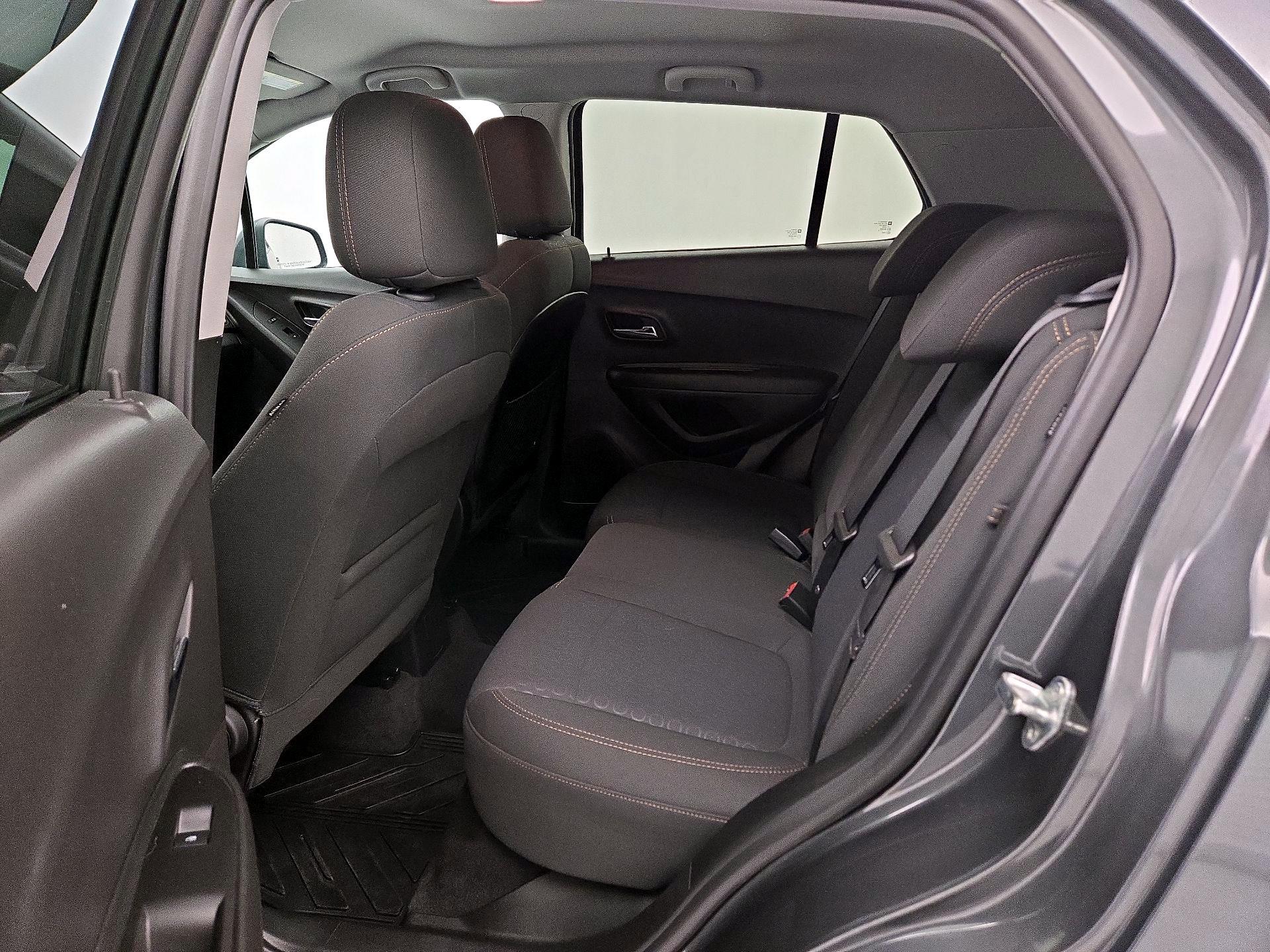 Thumbnail: 2020 Chevrolet Trax - 19