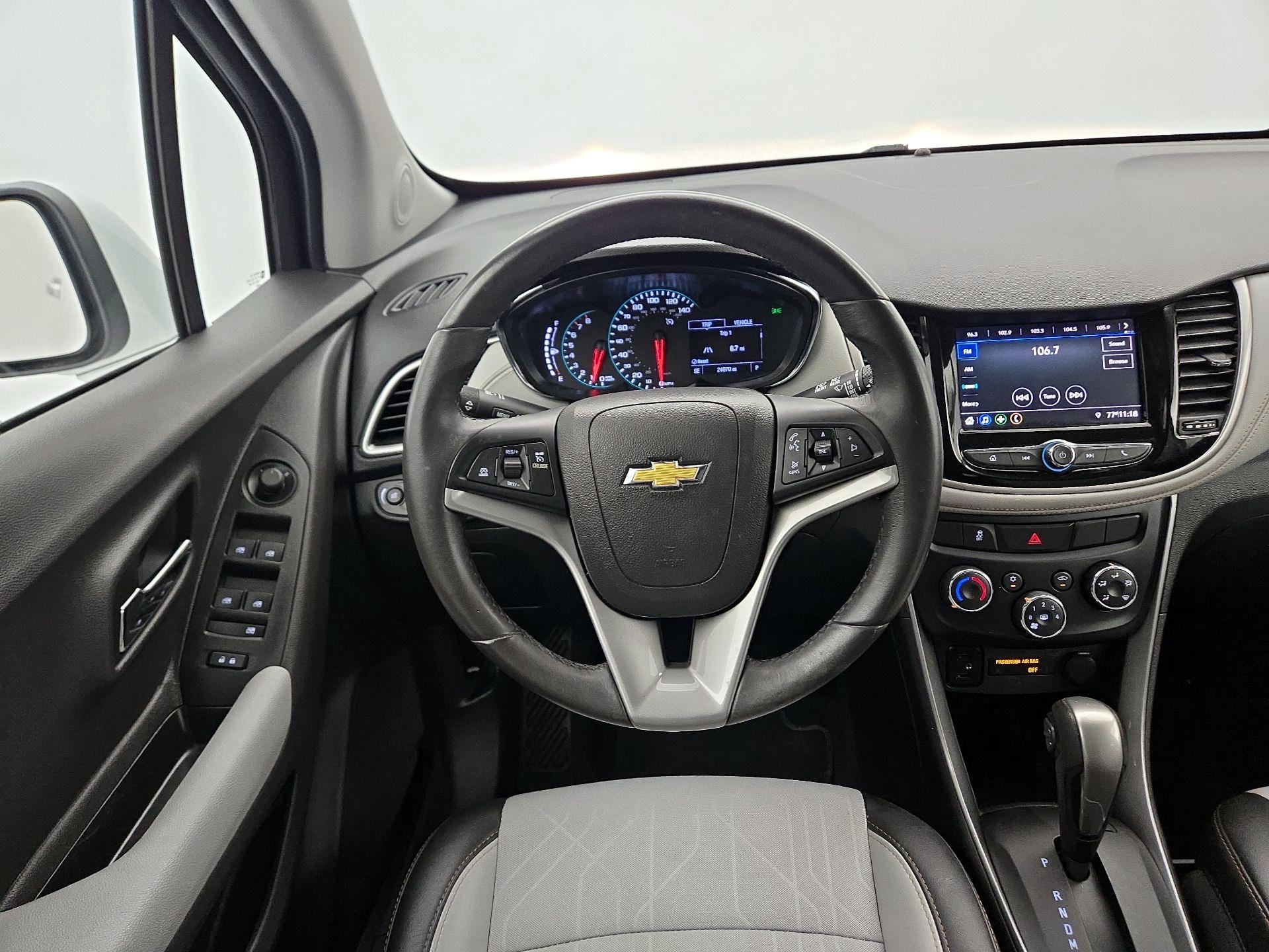 Thumbnail: 2020 Chevrolet Trax - 10