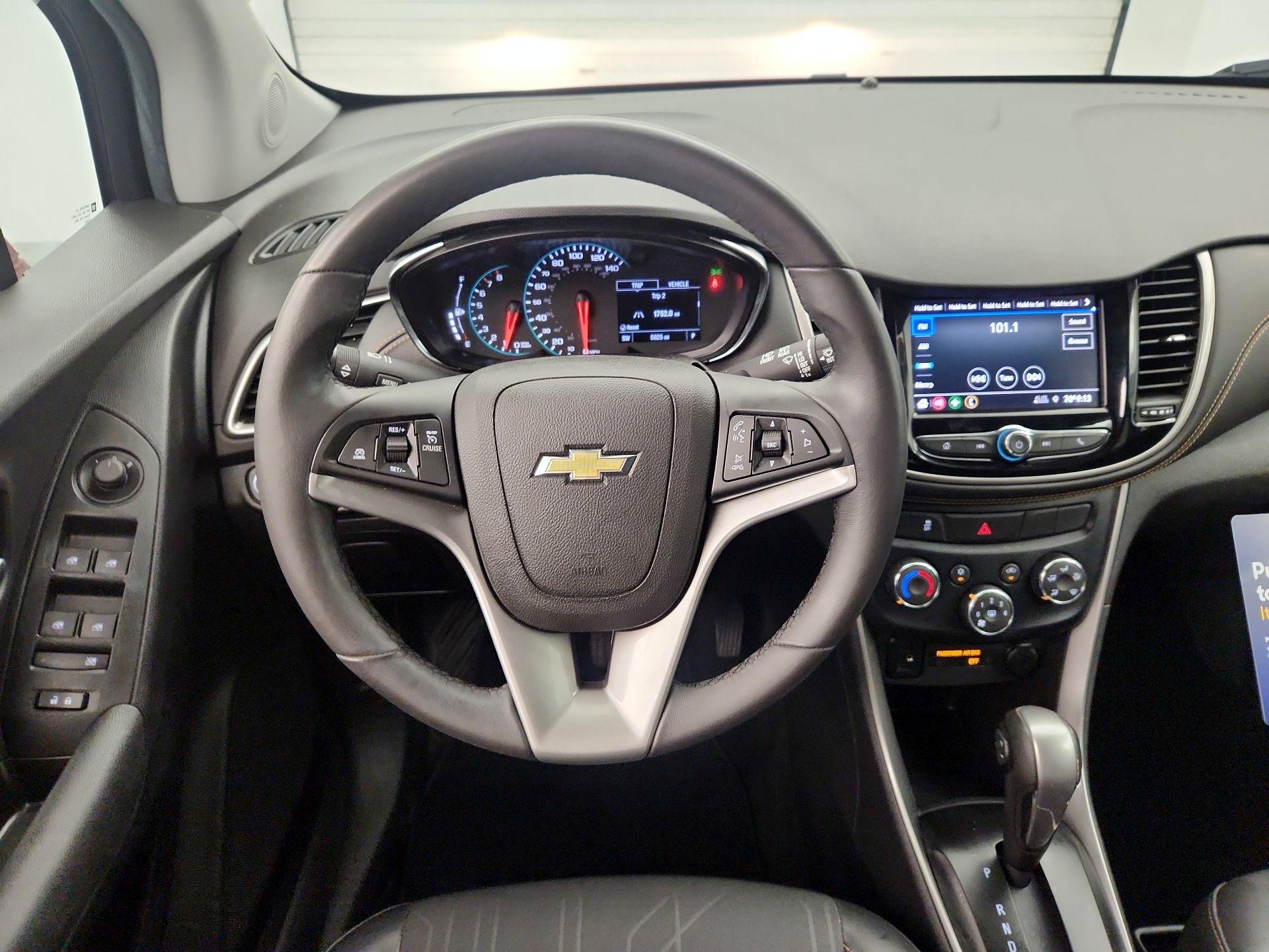 Thumbnail: 2020 Chevrolet Trax - 10