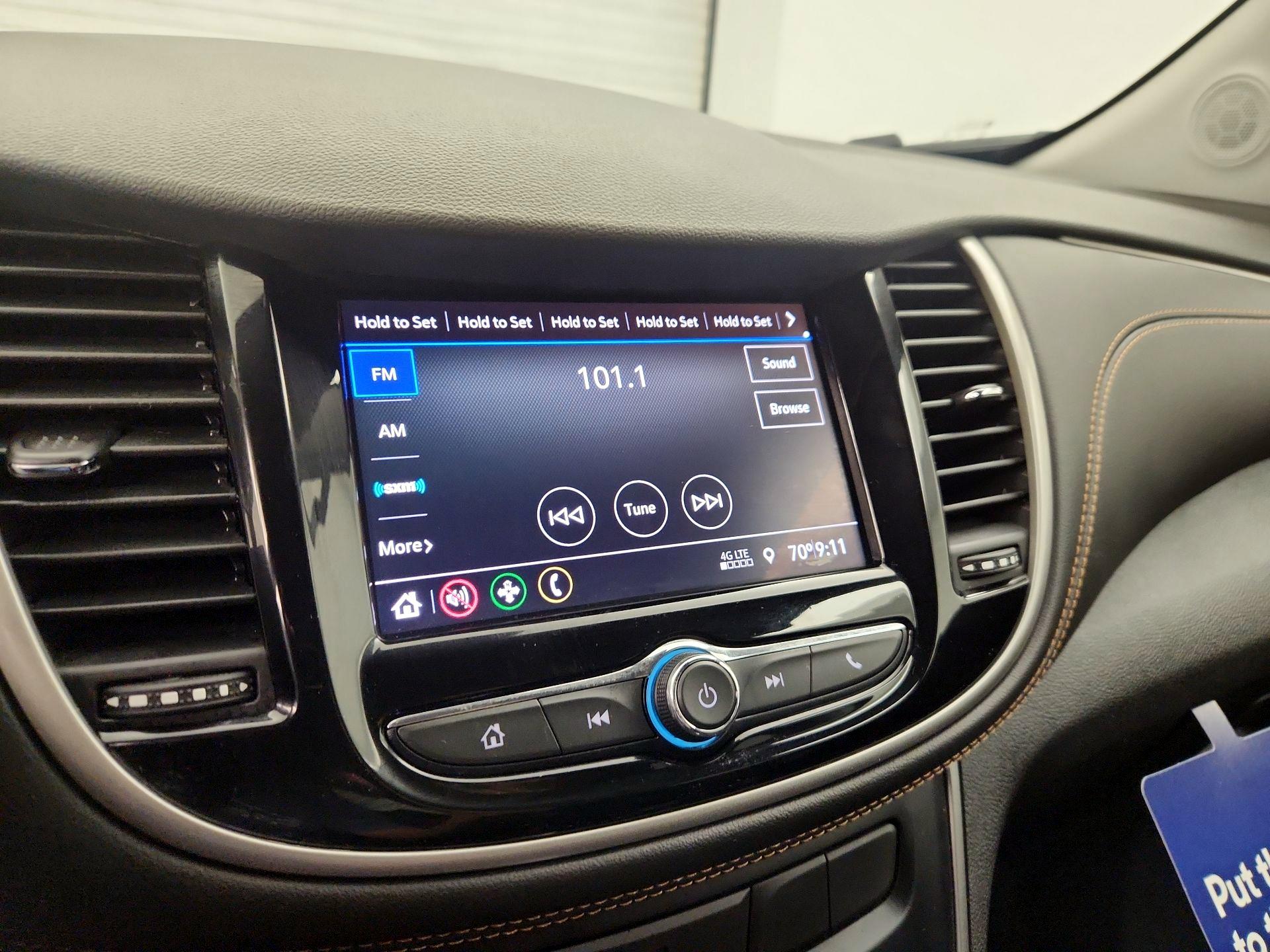 Thumbnail: 2020 Chevrolet Trax - 15