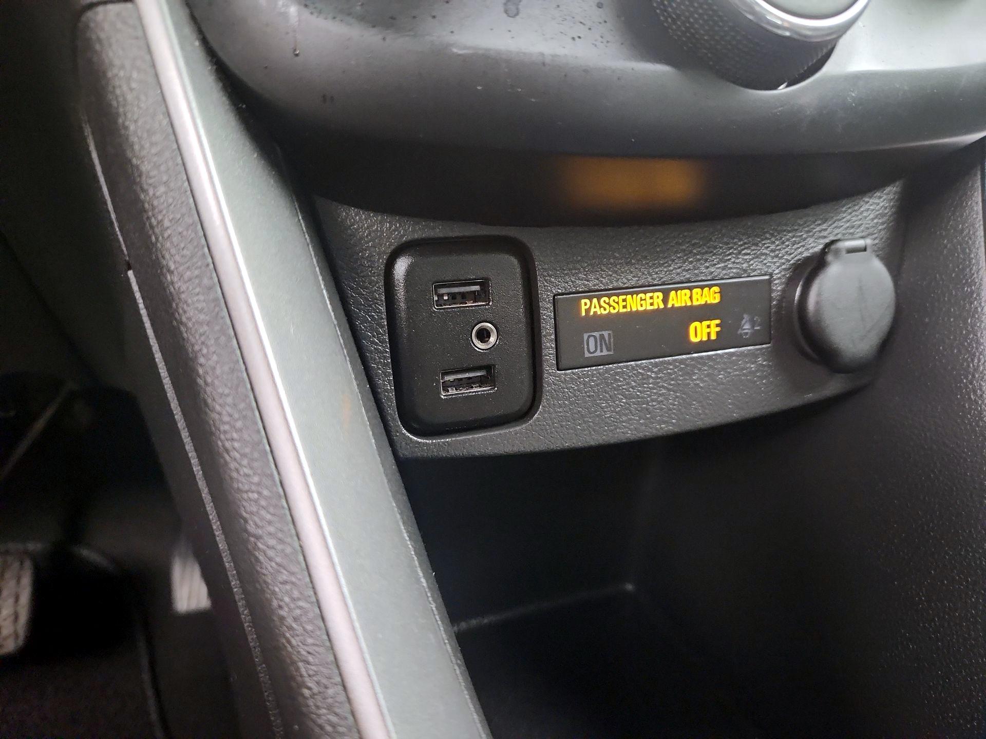 Thumbnail: 2020 Chevrolet Trax - 18