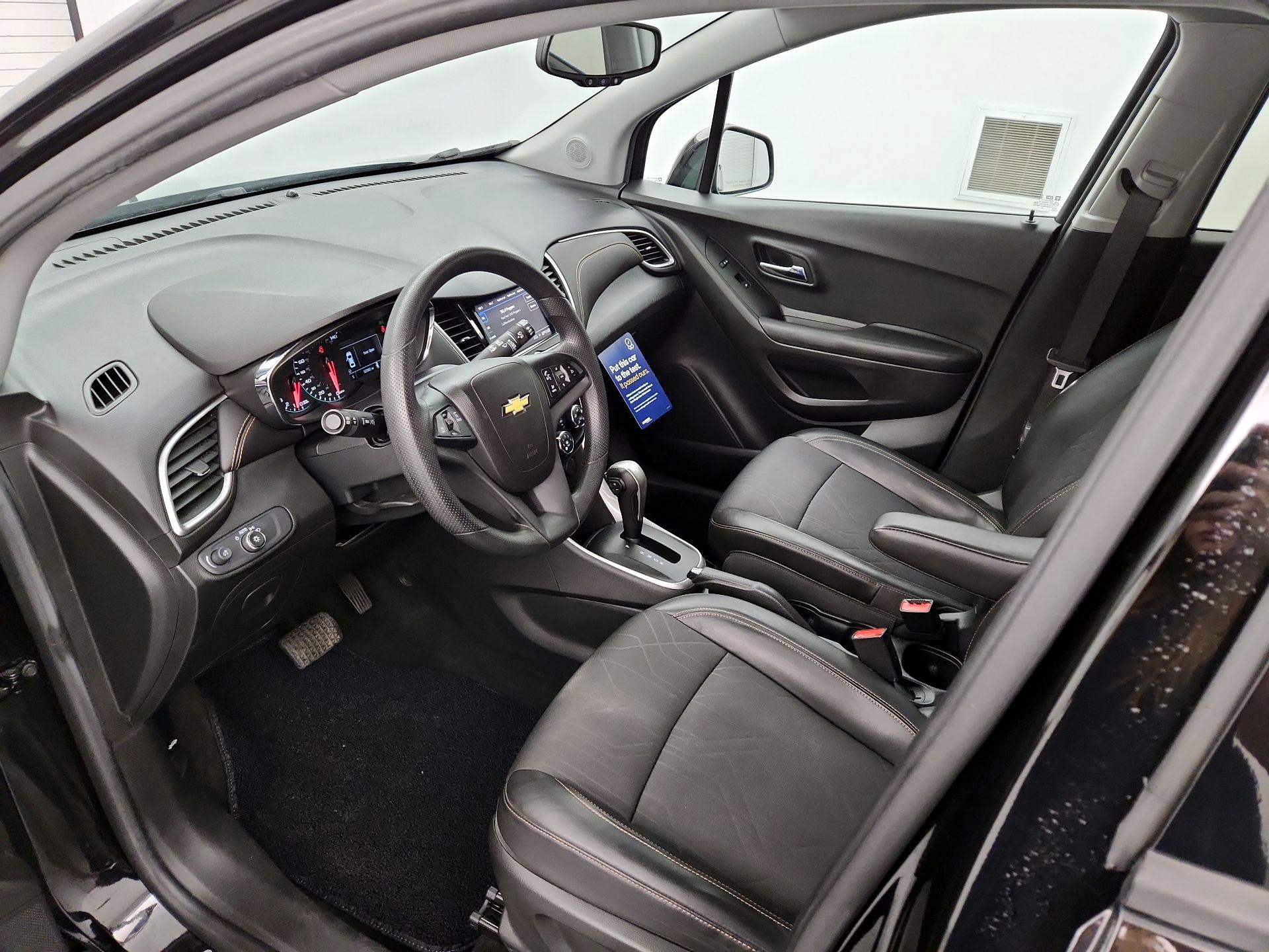 Thumbnail: 2021 Chevrolet Trax - 11