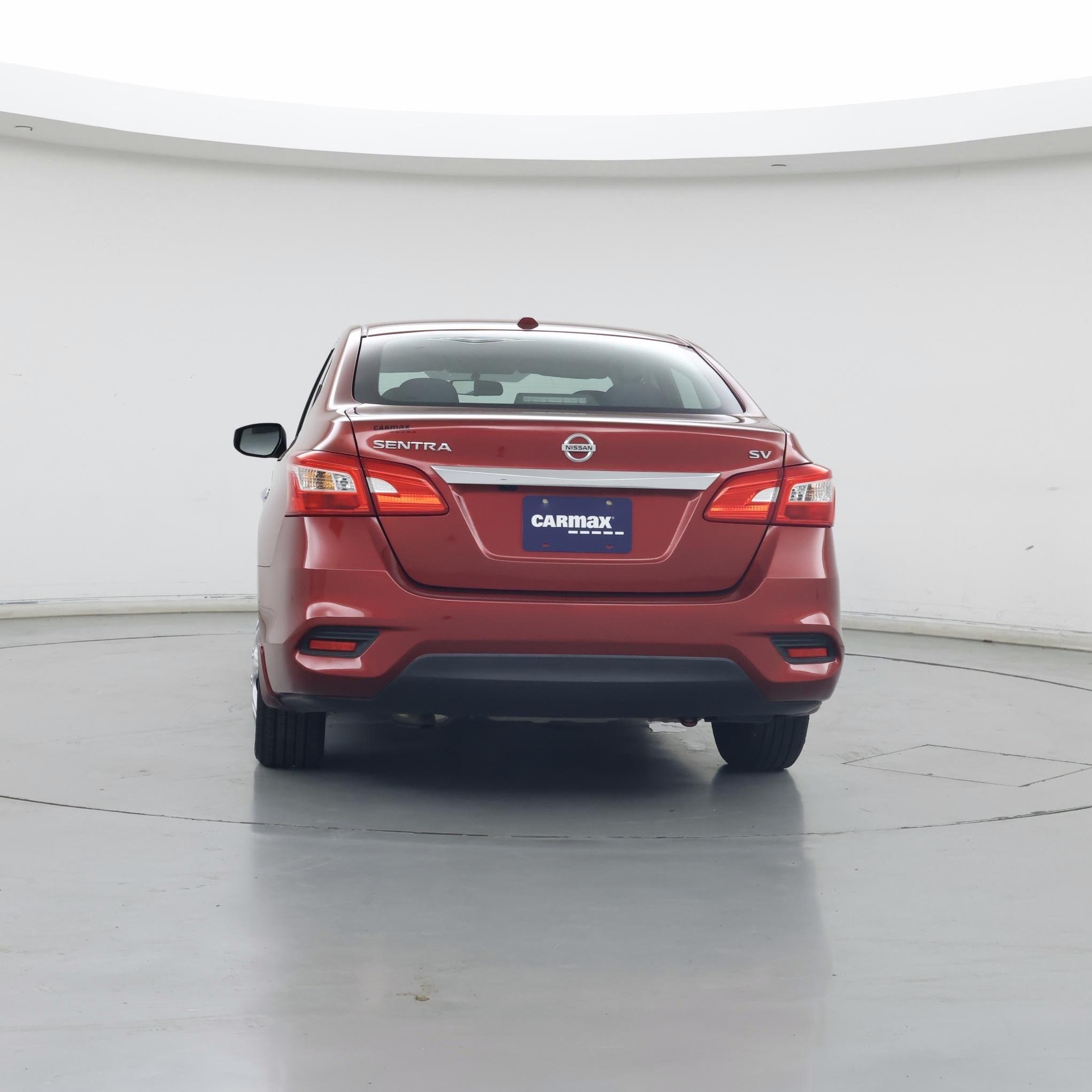 Thumbnail: 2016 Nissan Sentra - 6