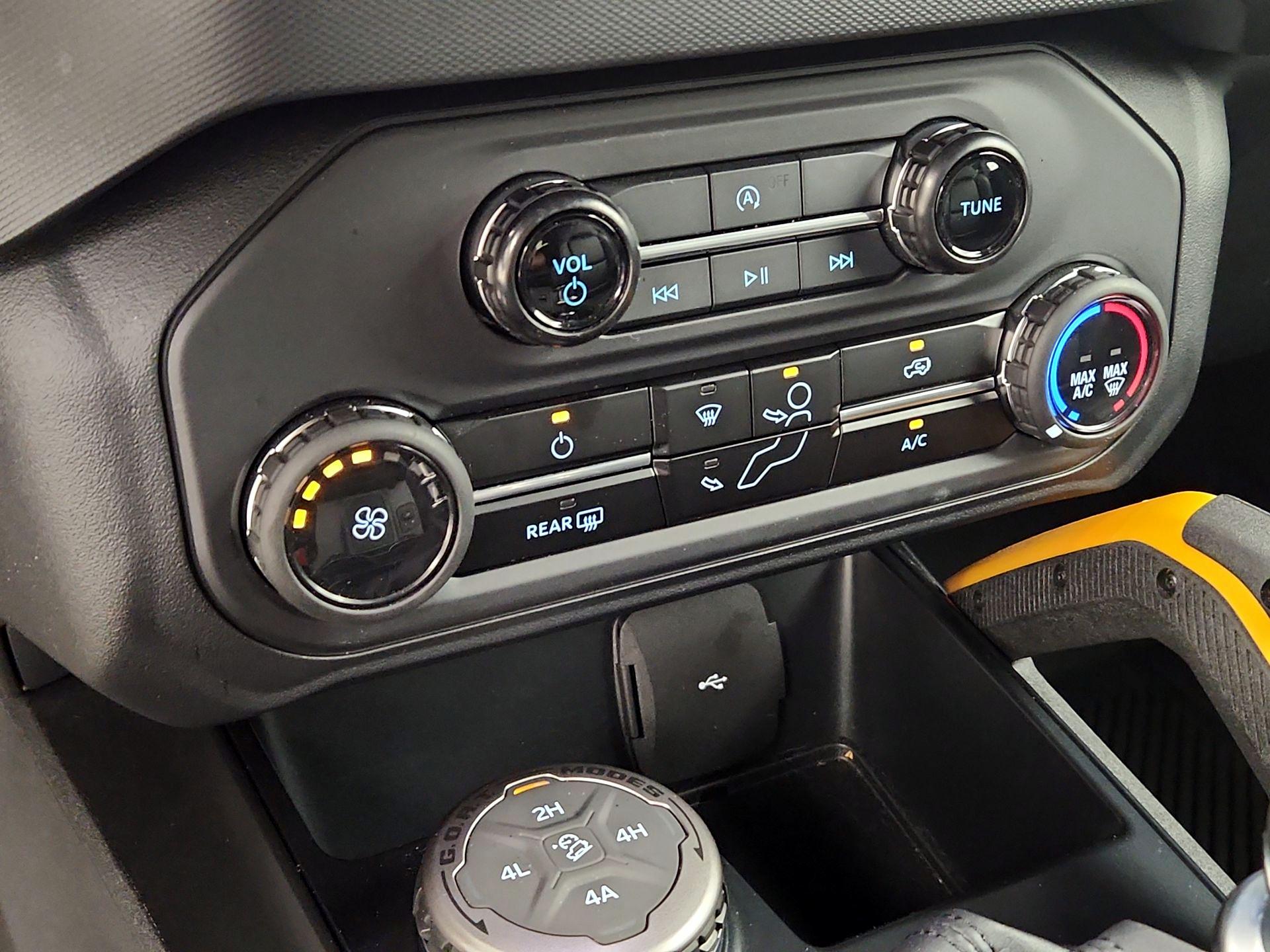 Thumbnail: 2024 Ford Bronco - 16