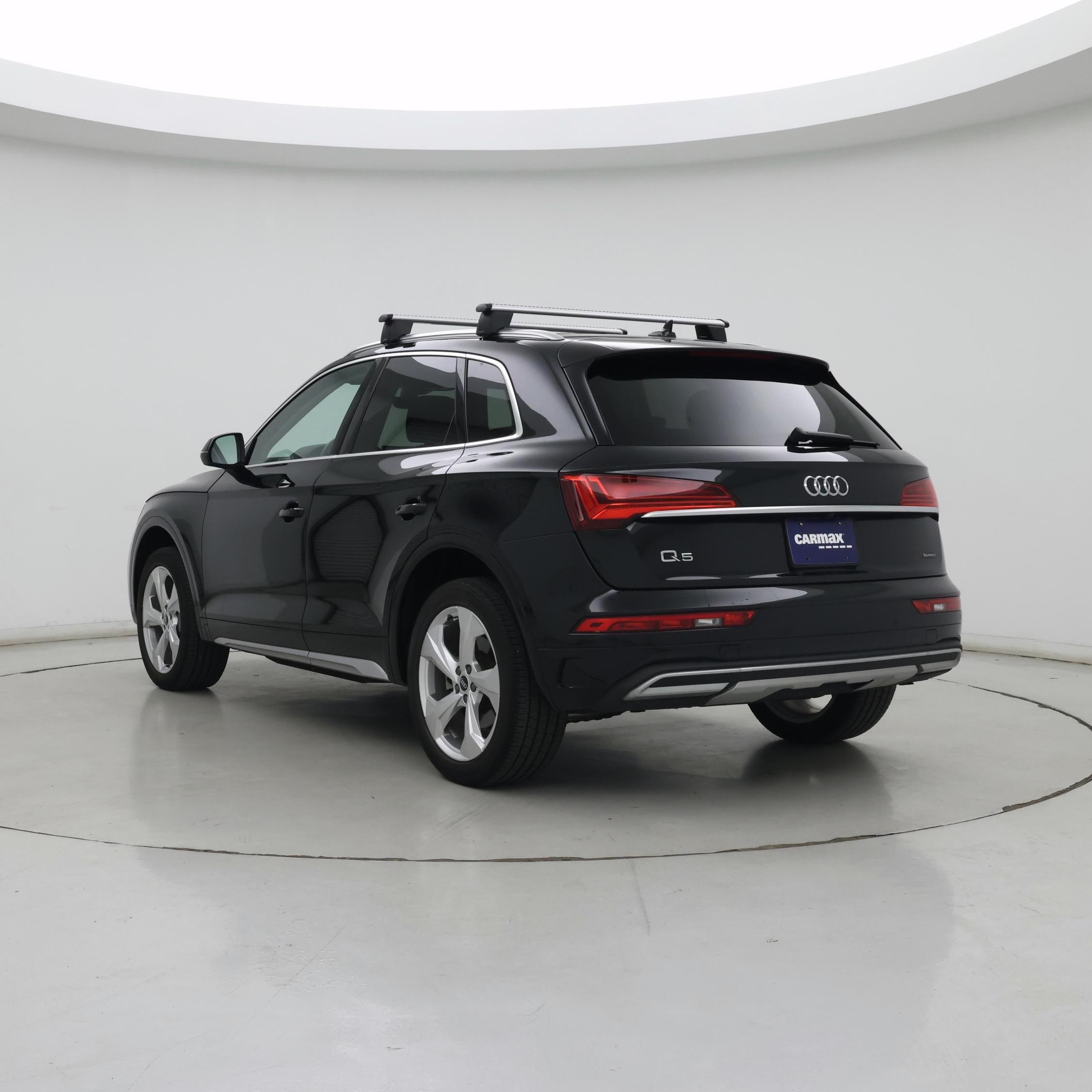 Thumbnail: 2021 Audi Q5 - 2