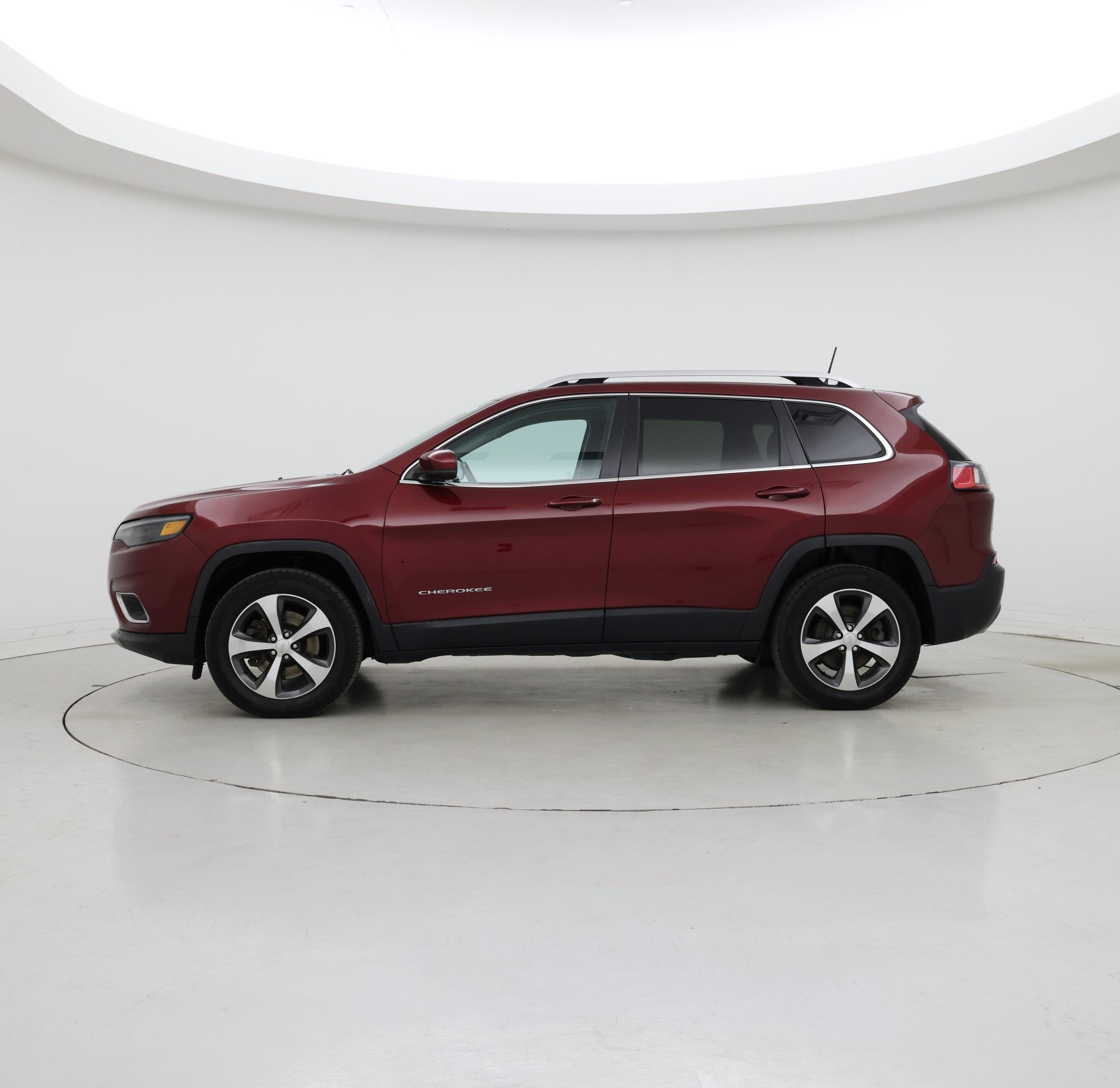Thumbnail: 2019 Jeep Cherokee - 3