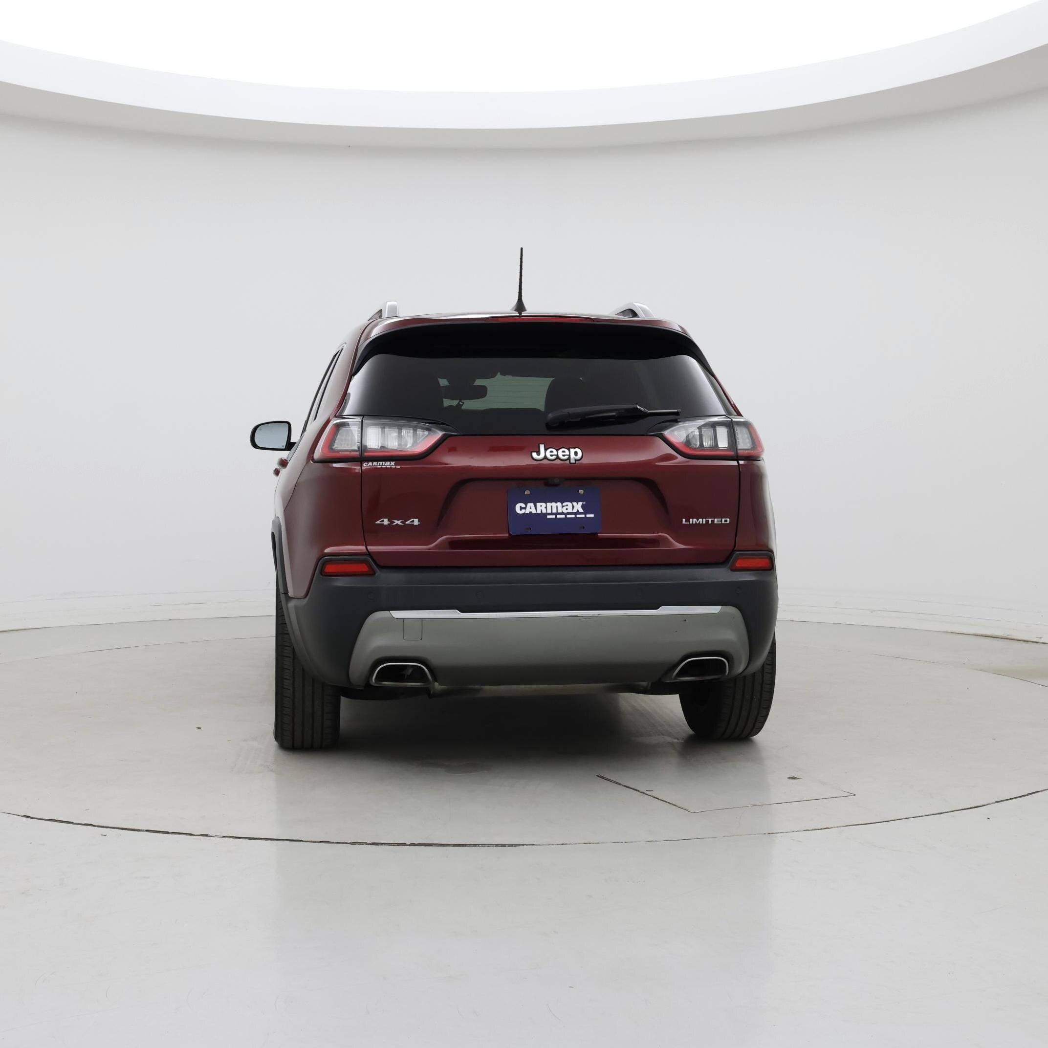 Thumbnail: 2019 Jeep Cherokee - 6