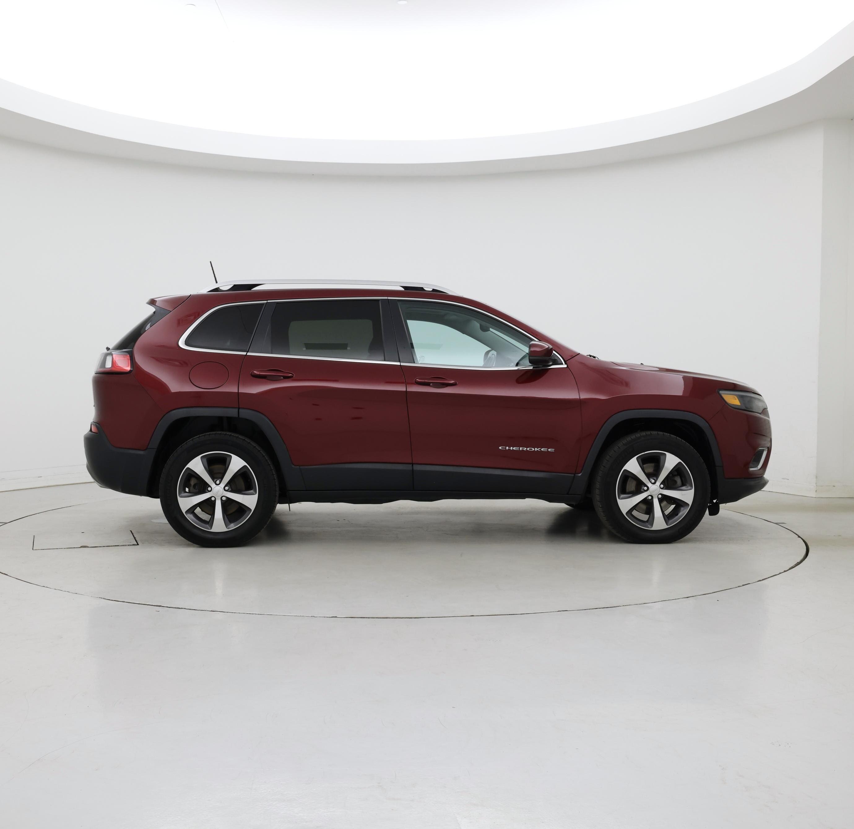 Thumbnail: 2019 Jeep Cherokee - 7