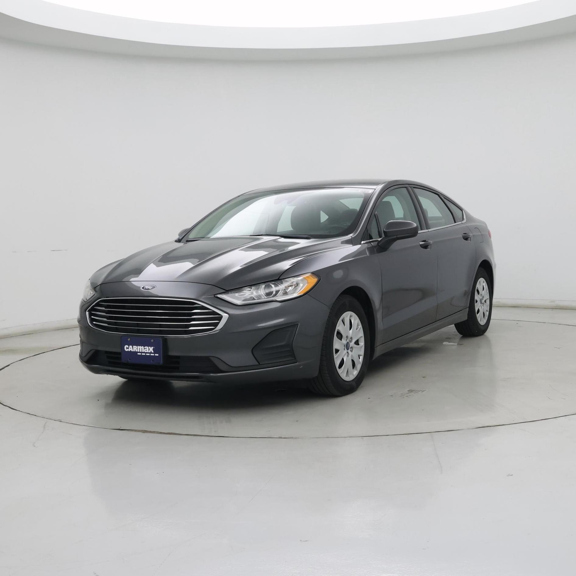 Thumbnail: 2019 Ford Fusion - 4