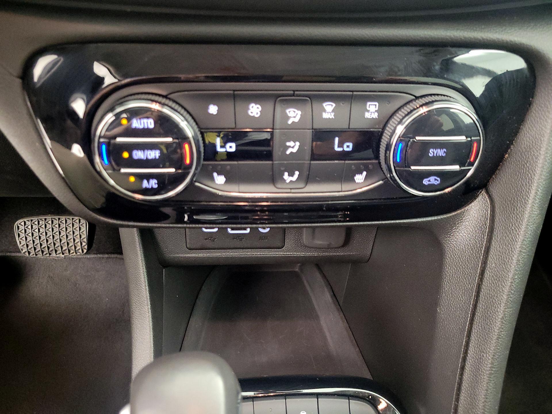 Thumbnail: 2020 Buick Encore GX - 16