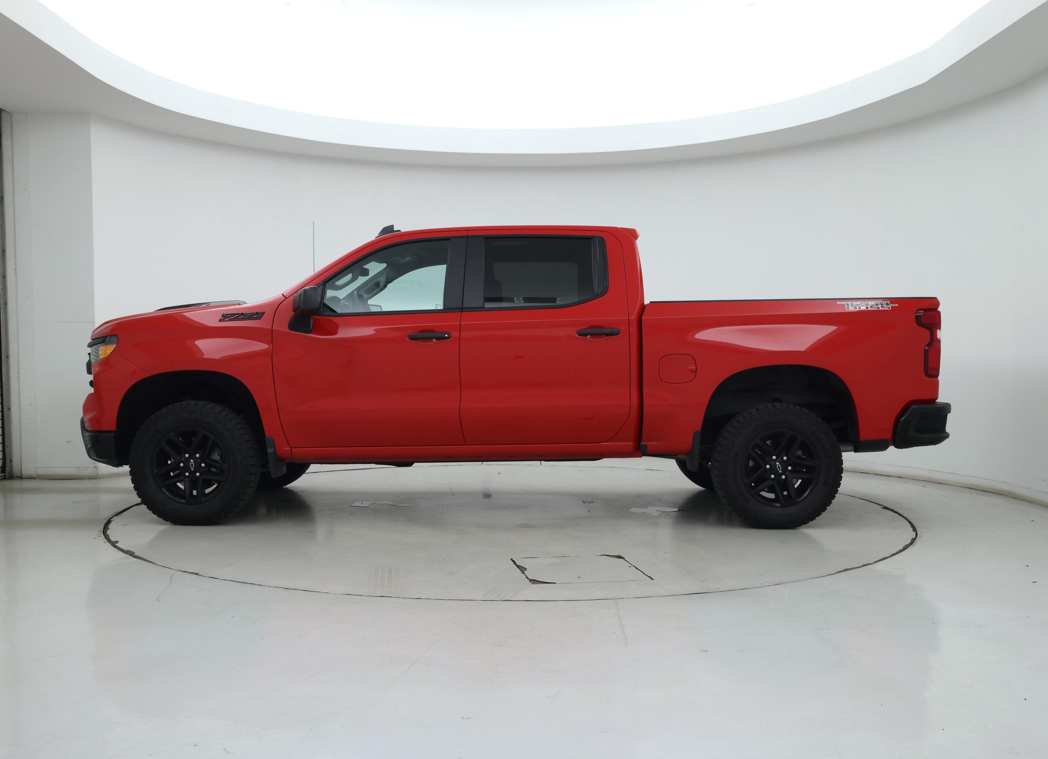 Thumbnail: 2023 Chevrolet Silverado 1500 - 3