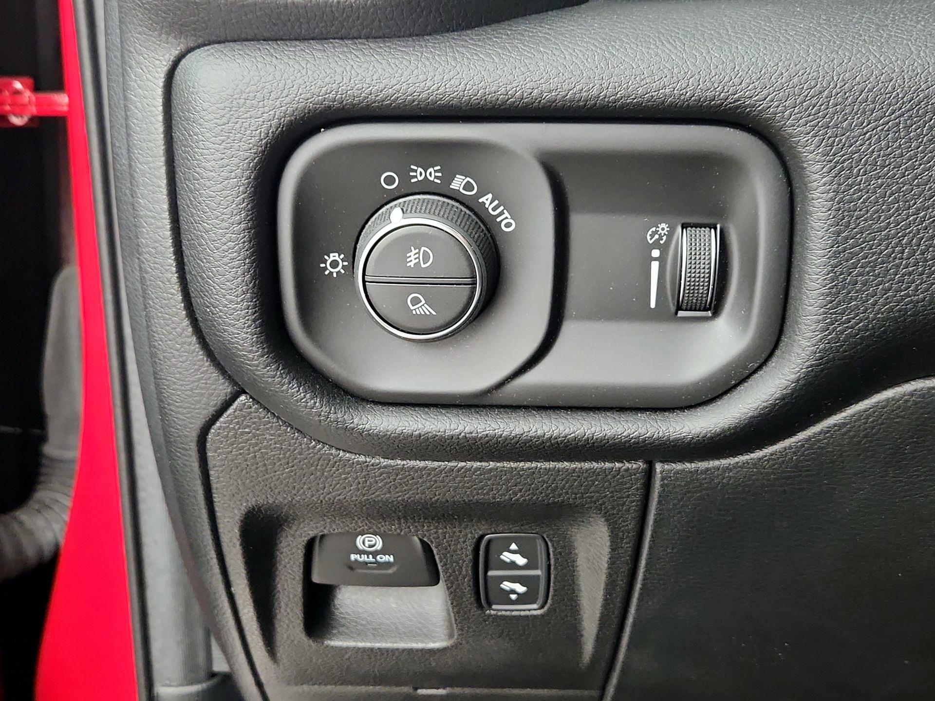 Thumbnail: 2022 RAM 1500 - 13