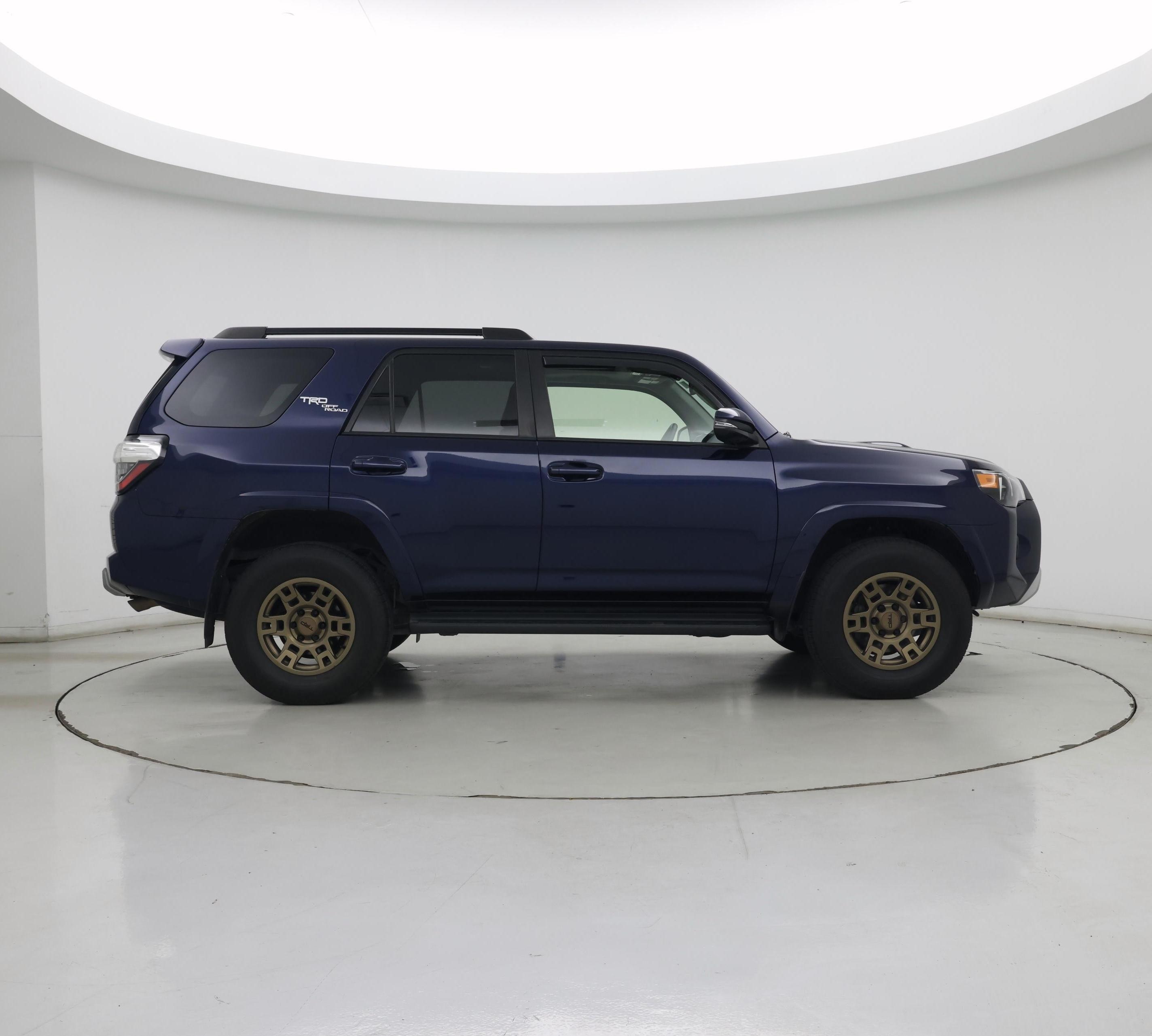 Thumbnail: 2022 Toyota 4Runner - 7