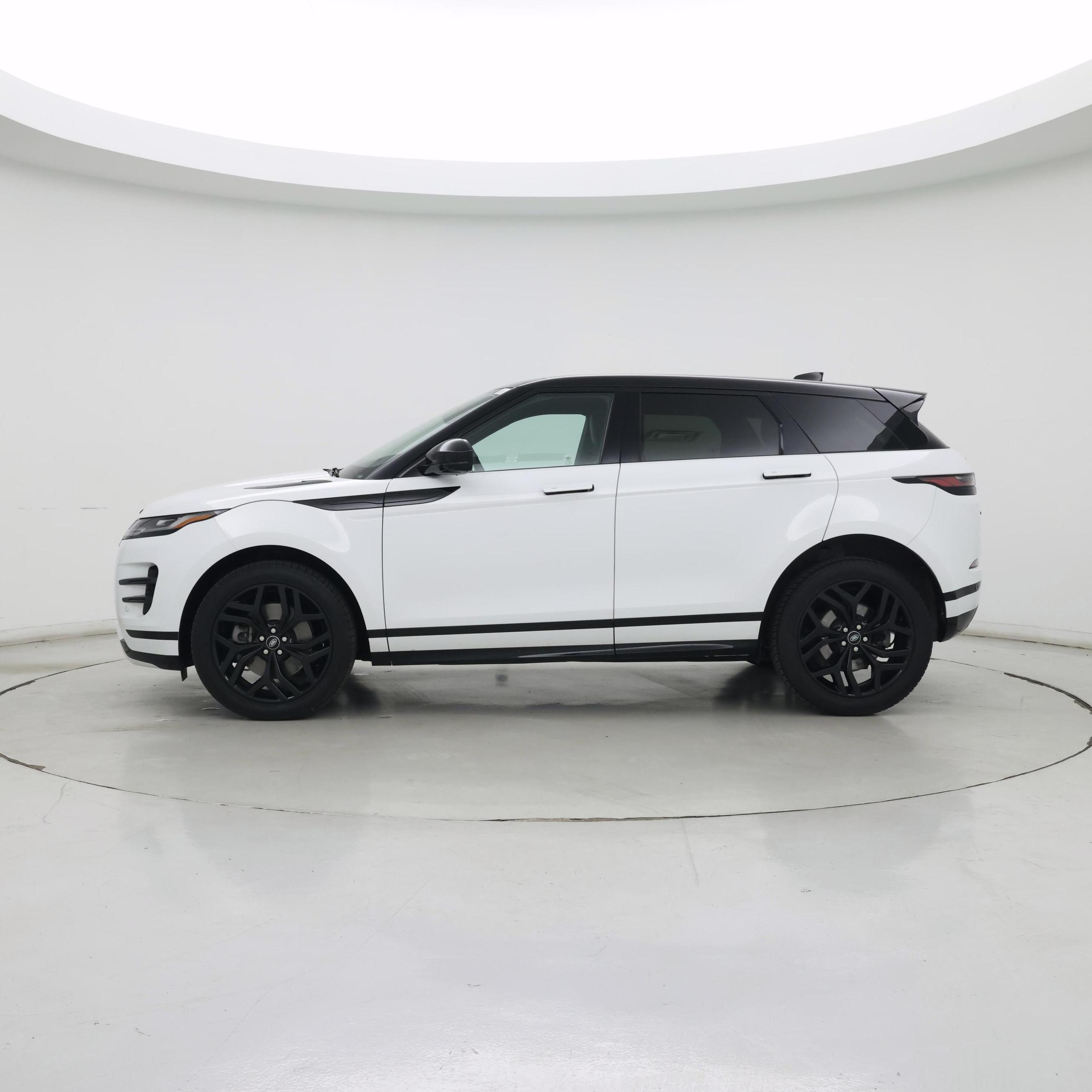 Thumbnail: 2022 Land Rover Range Rover Evoque - 3