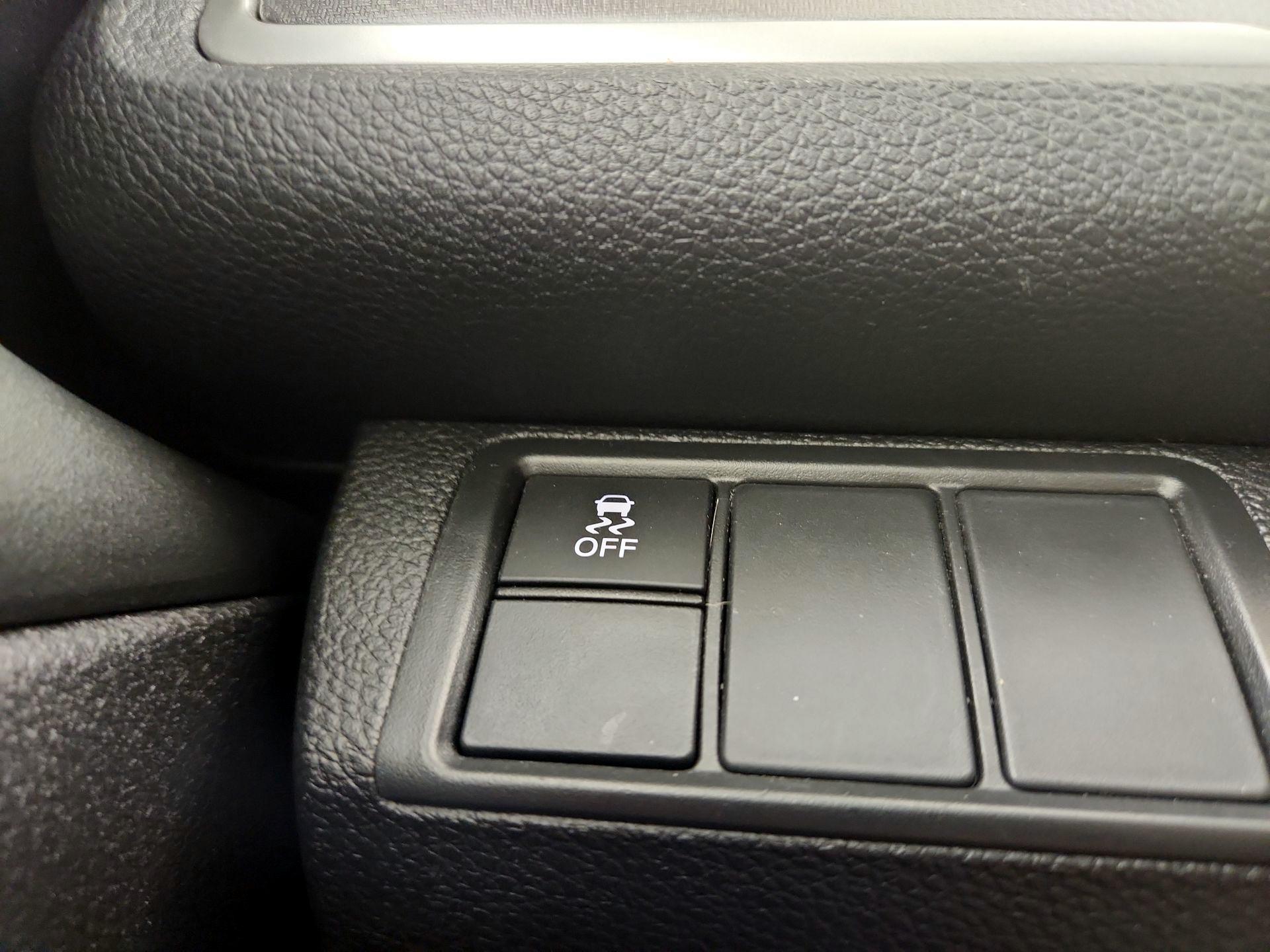 Thumbnail: 2016 Honda Civic - 13