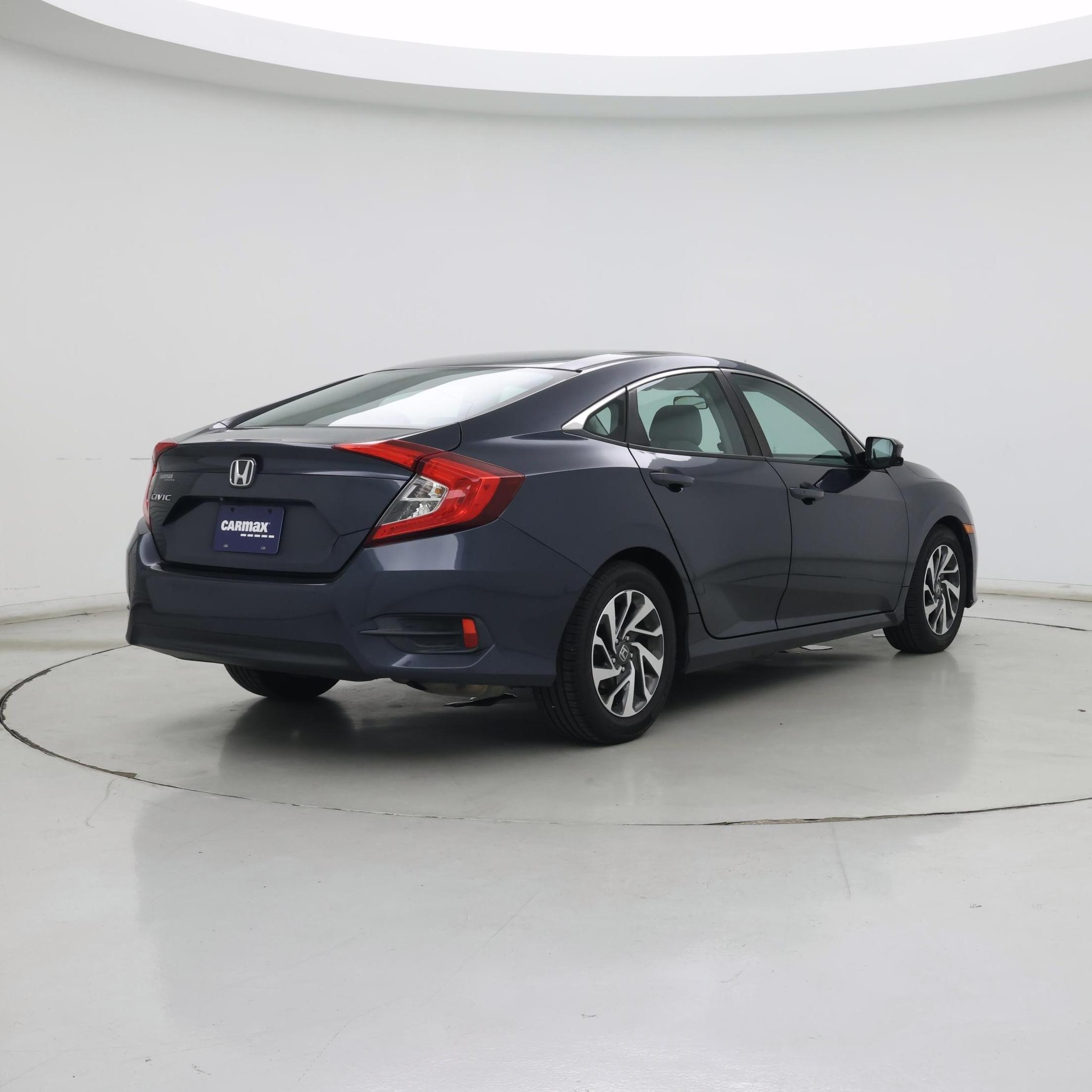 Thumbnail: 2016 Honda Civic - 8