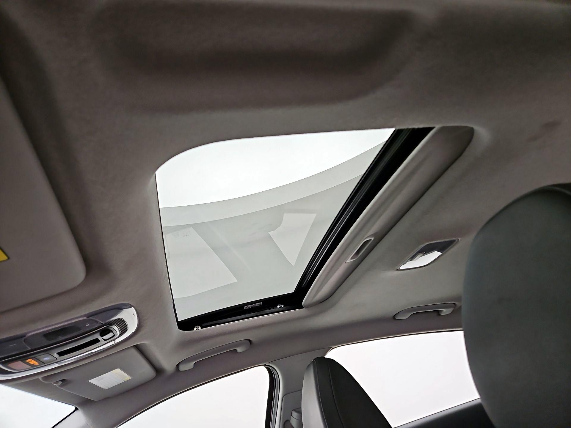 Thumbnail: 2024 Hyundai Elantra - 20