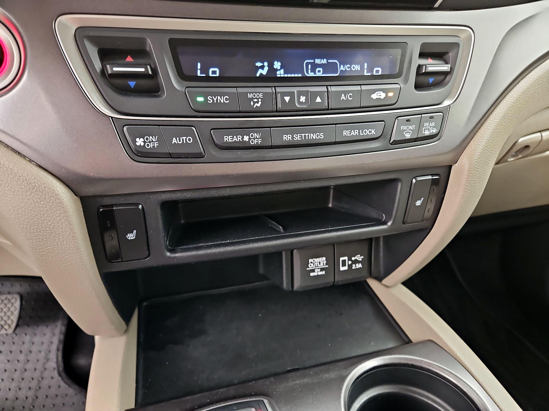 Thumbnail: 2021 Honda Pilot - 16