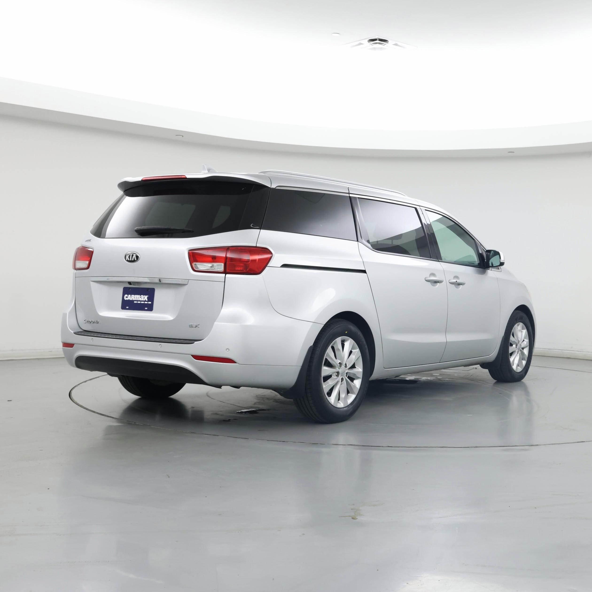 Thumbnail: 2017 Kia Sedona - 8