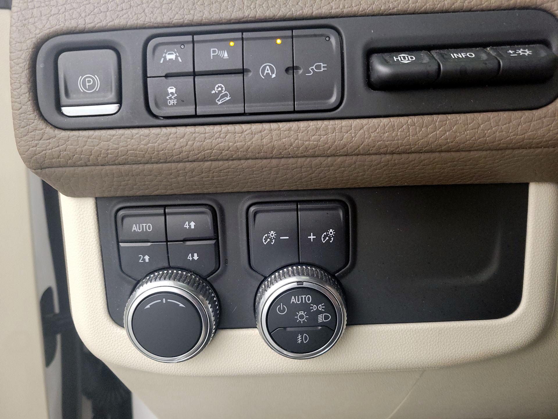 Thumbnail: 2021 GMC Yukon XL - 13