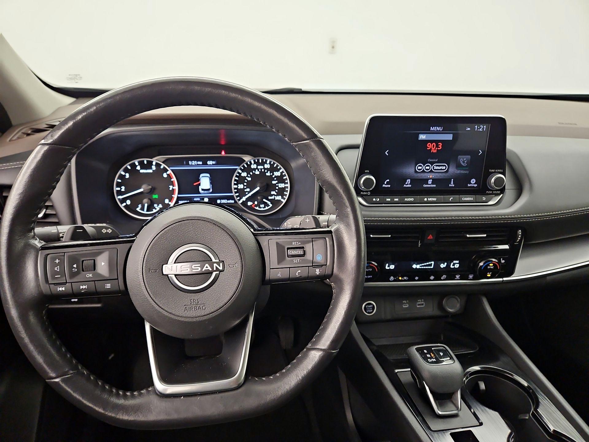 Thumbnail: 2023 Nissan Rogue - 10