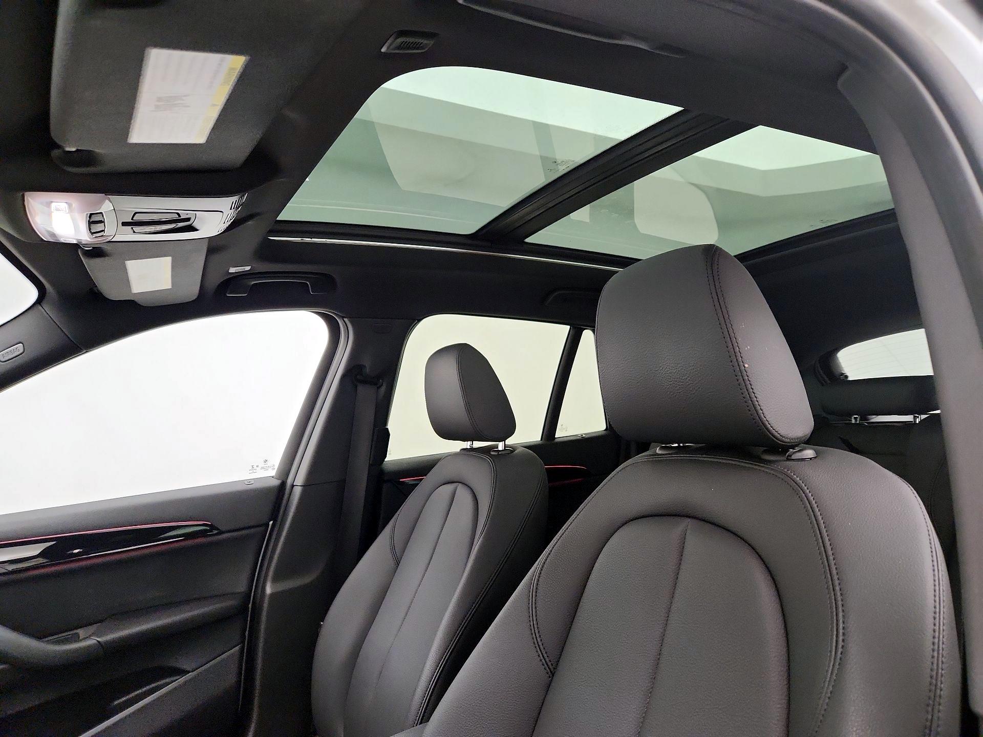 Thumbnail: 2021 BMW X1 - 20