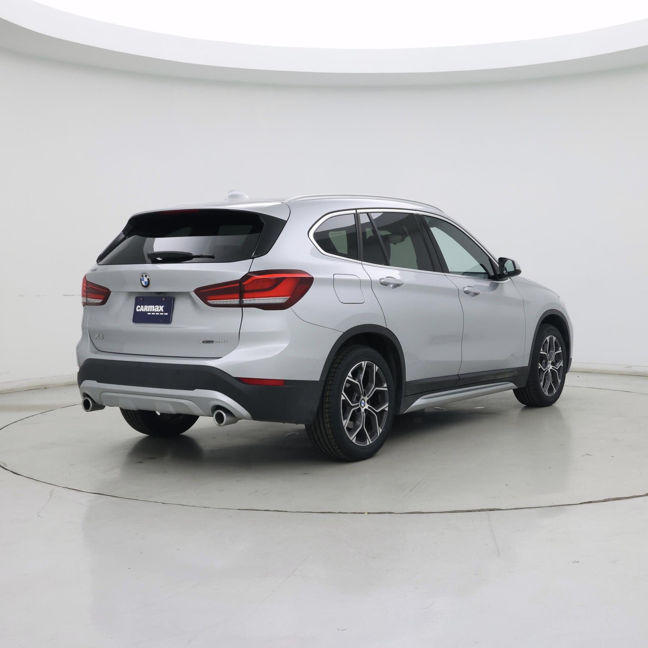 Thumbnail: 2021 BMW X1 - 8