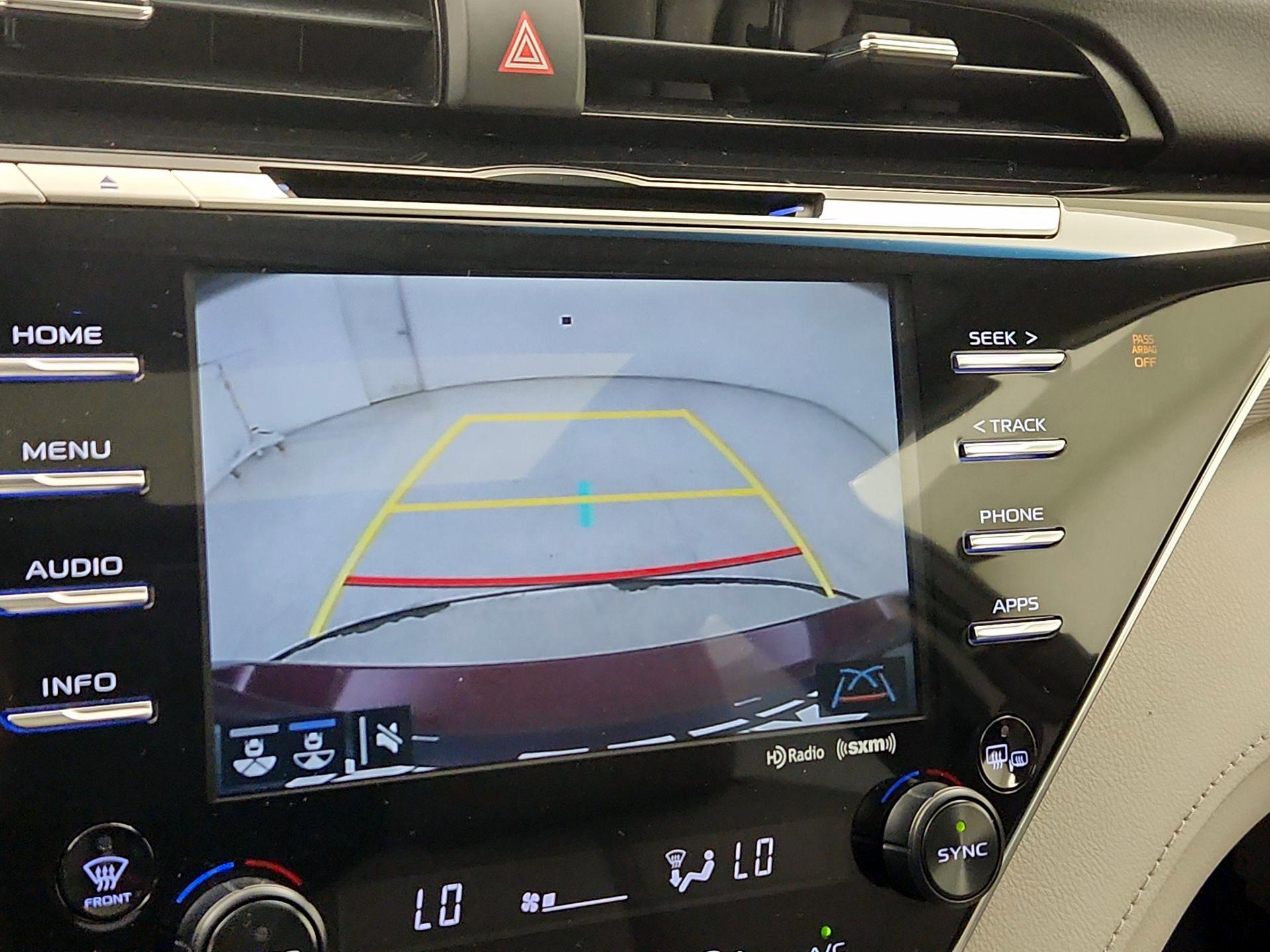 Thumbnail: 2018 Toyota Camry - 14