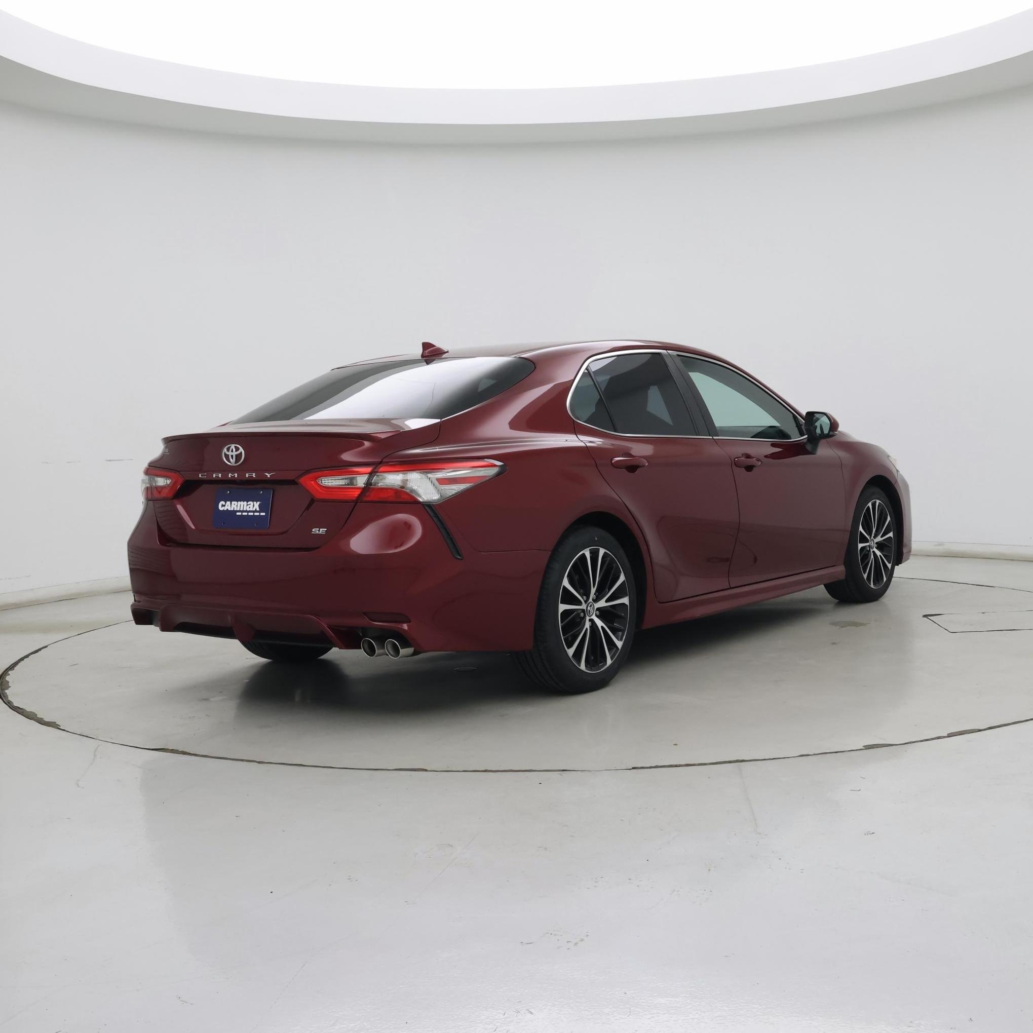 Thumbnail: 2018 Toyota Camry - 8