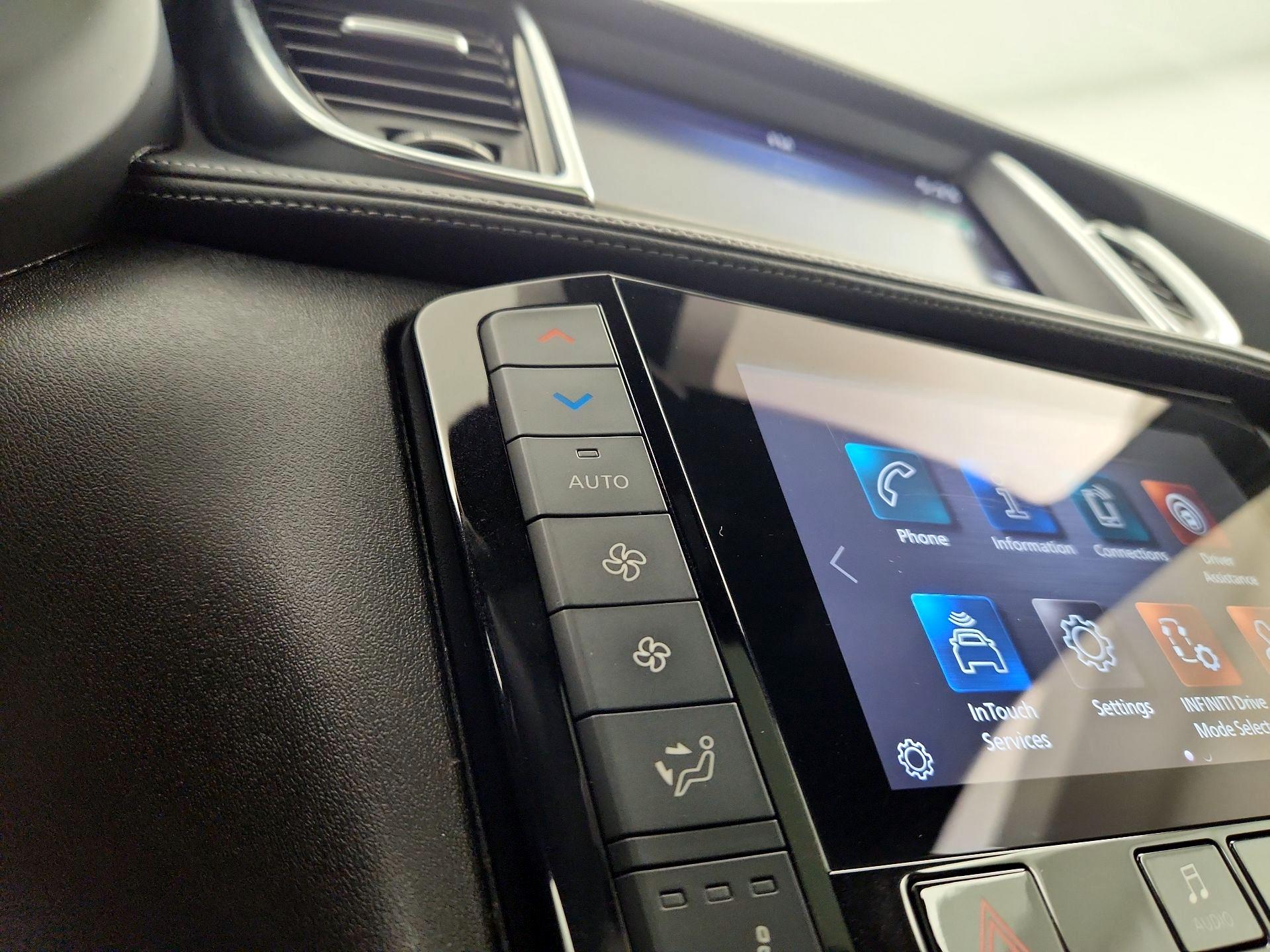 Thumbnail: 2021 INFINITI QX50 - 16