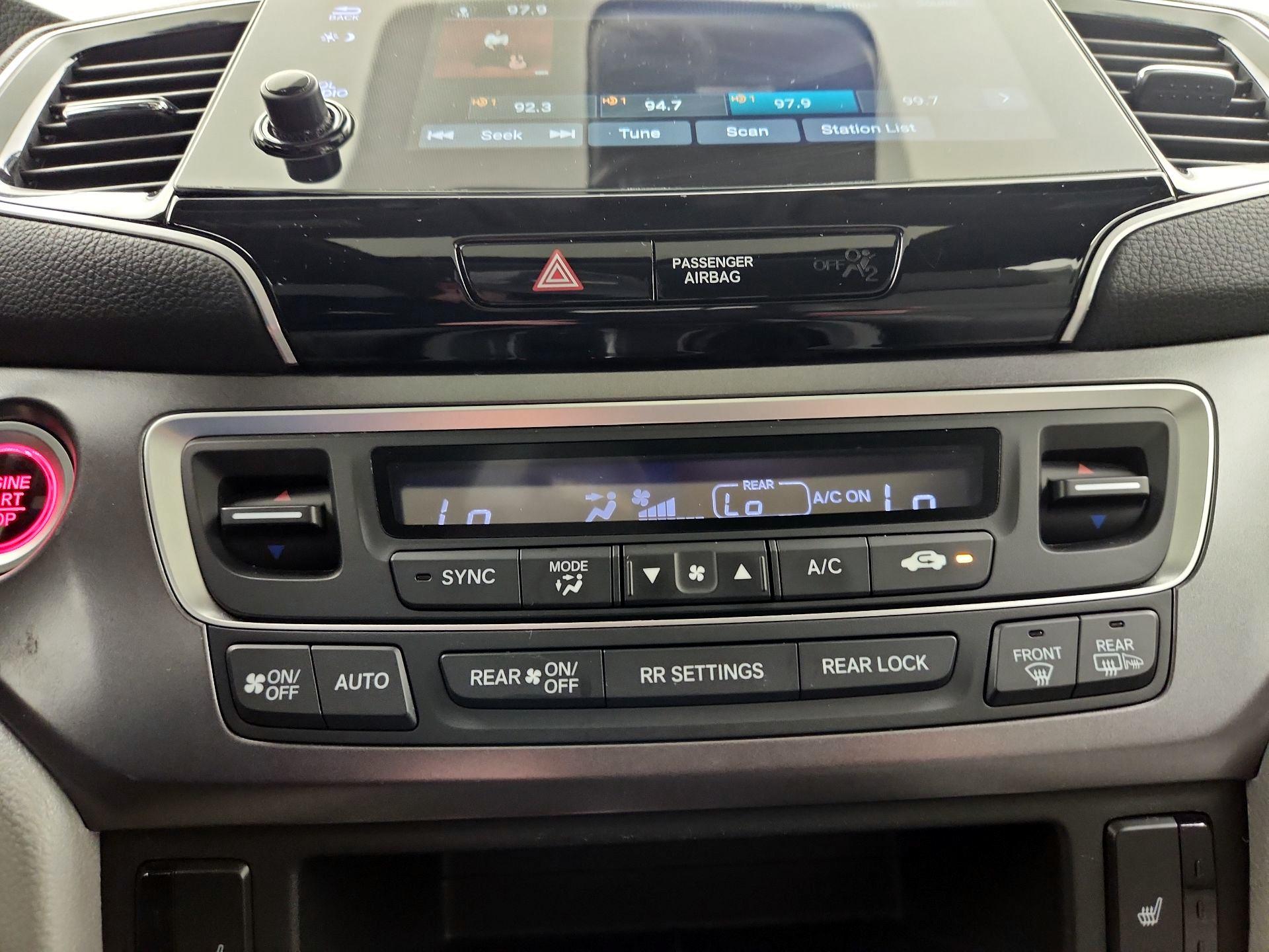 Thumbnail: 2021 Honda Pilot - 16