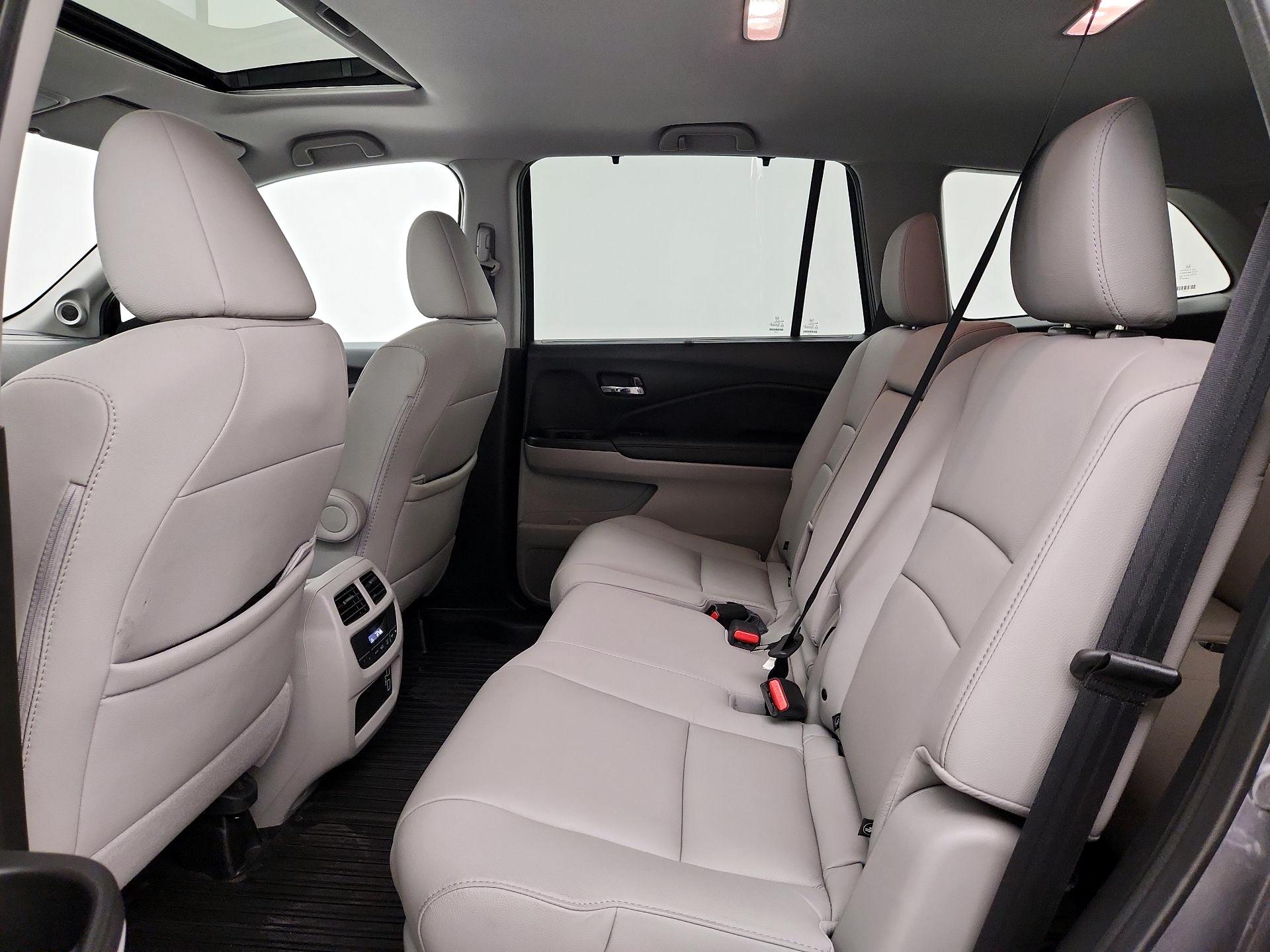 Thumbnail: 2021 Honda Pilot - 20
