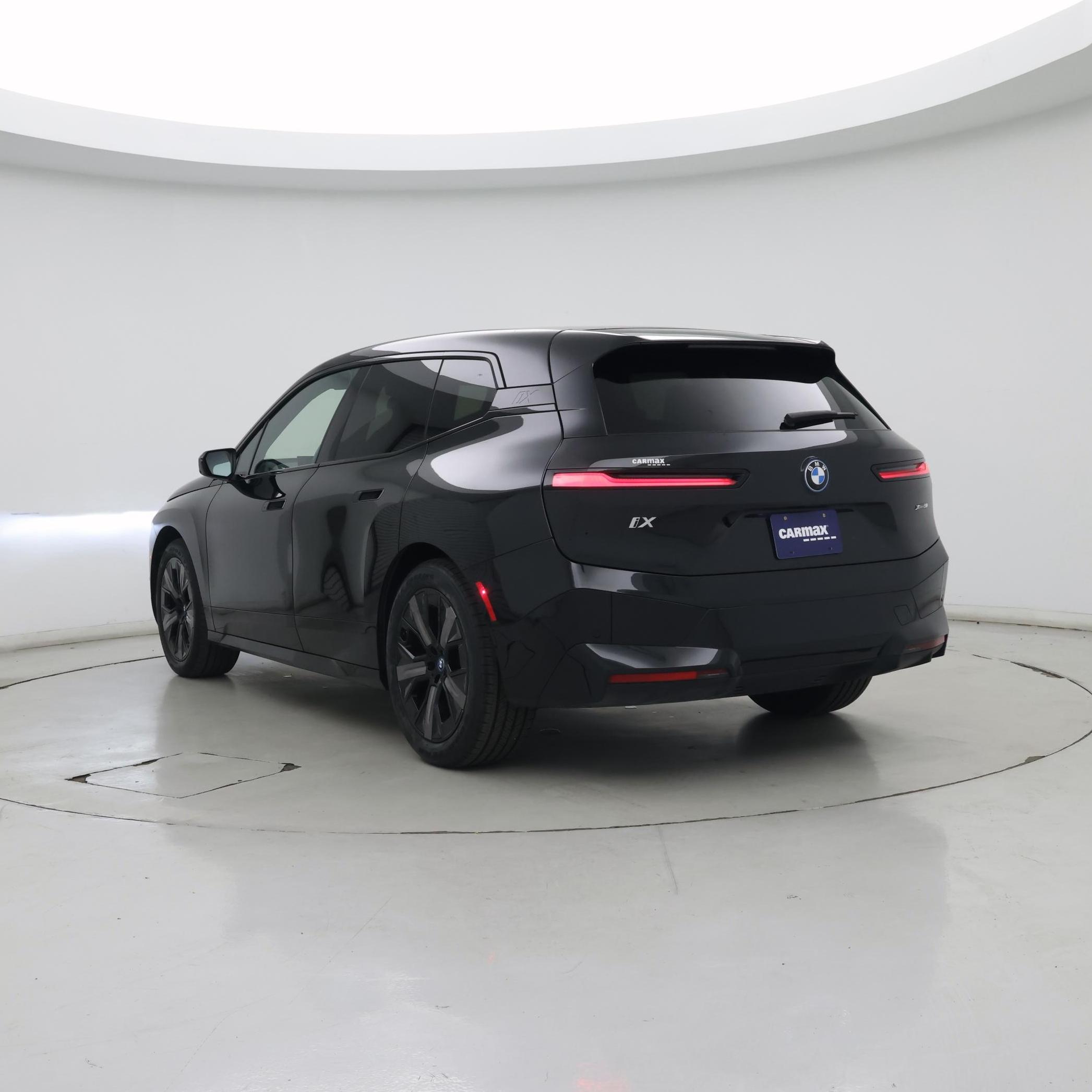 Thumbnail: 2023 BMW iX - 2