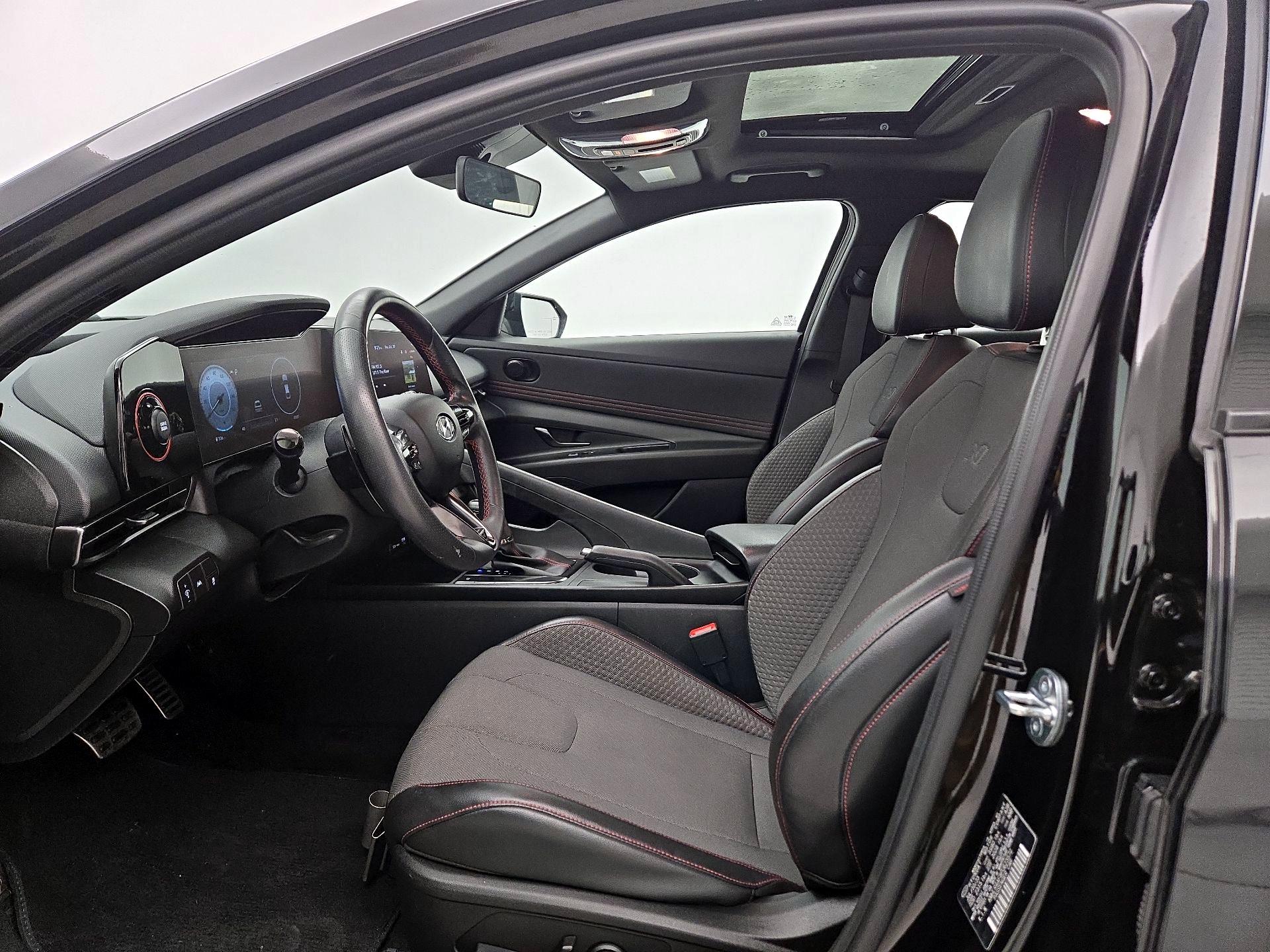 Thumbnail: 2023 Hyundai Elantra - 11