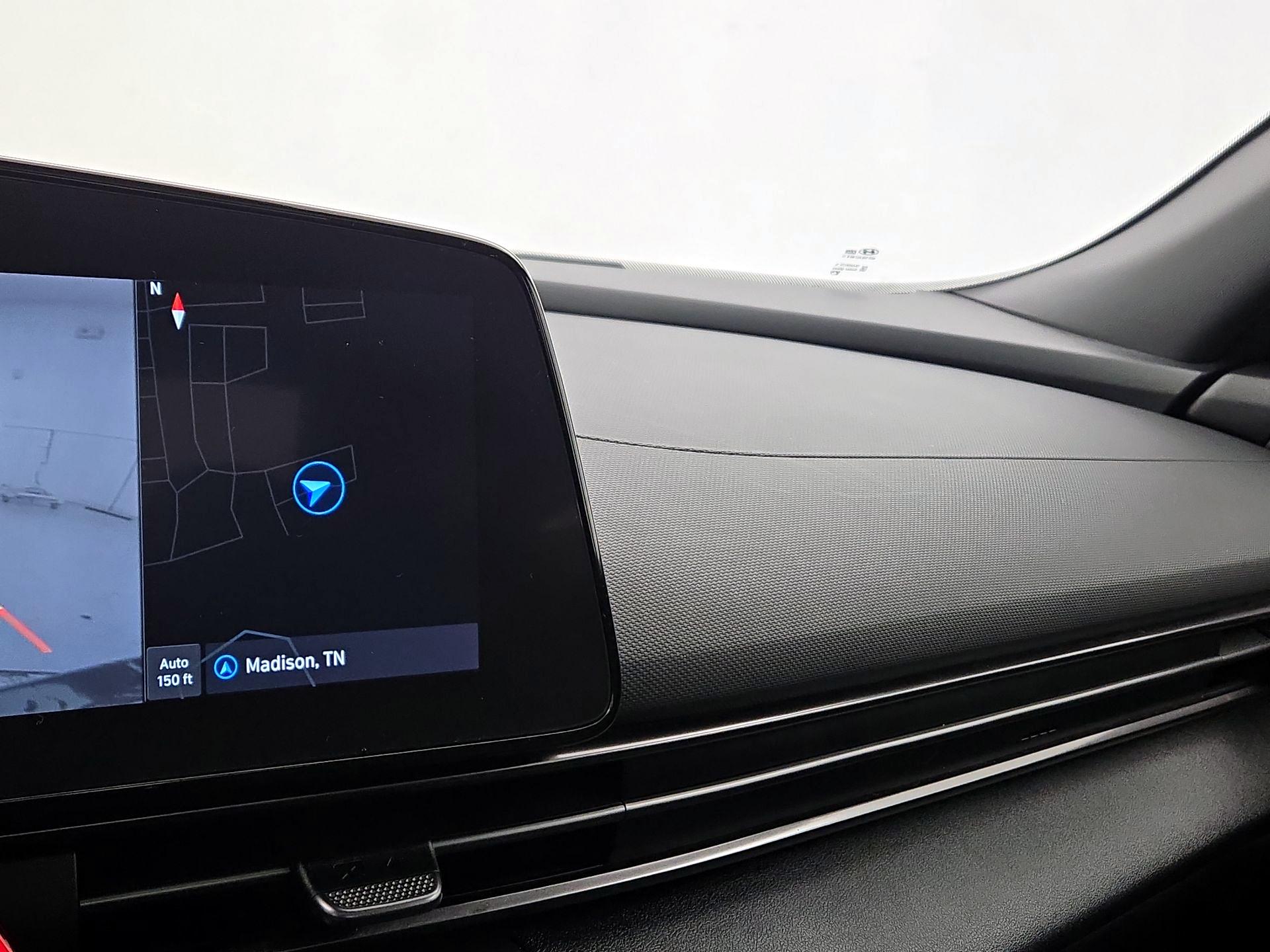 Thumbnail: 2023 Hyundai Elantra - 14