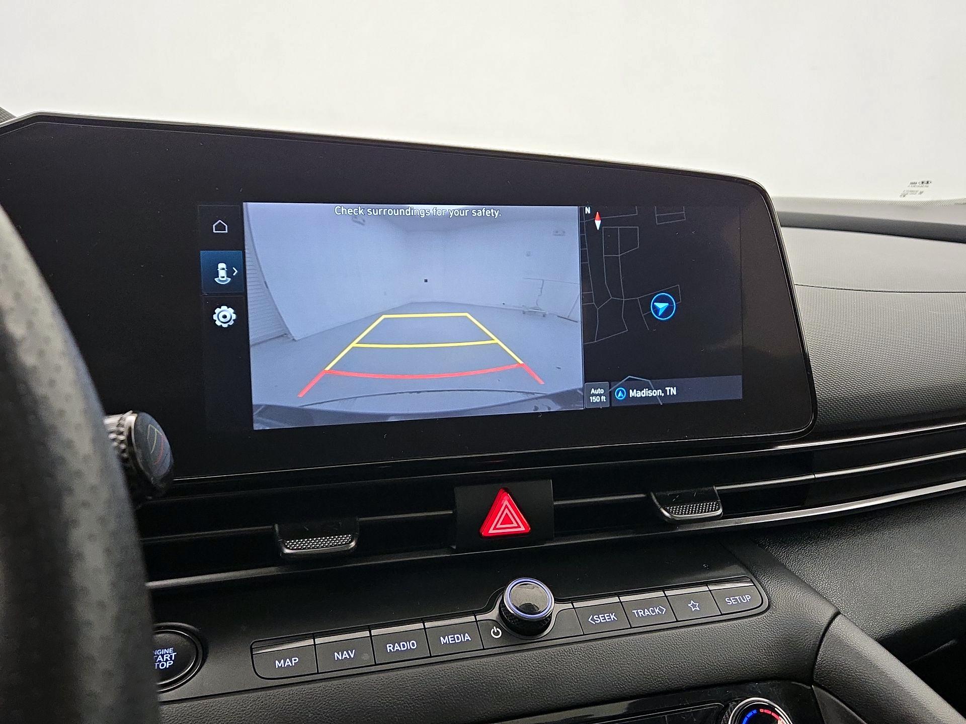 Thumbnail: 2023 Hyundai Elantra - 15