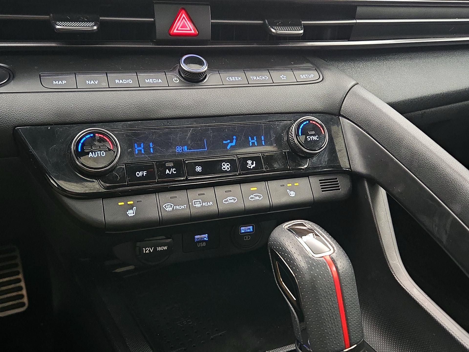 Thumbnail: 2023 Hyundai Elantra - 17