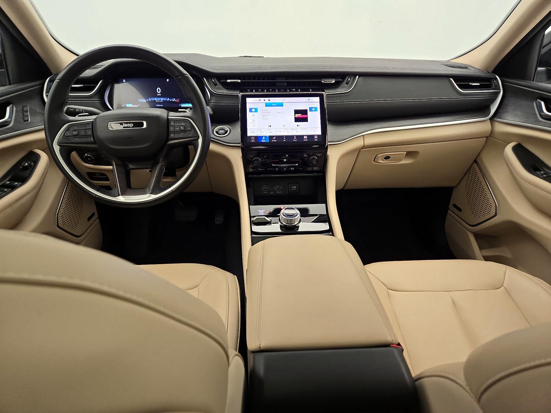 Thumbnail: 2022 Jeep Grand Cherokee L - 9
