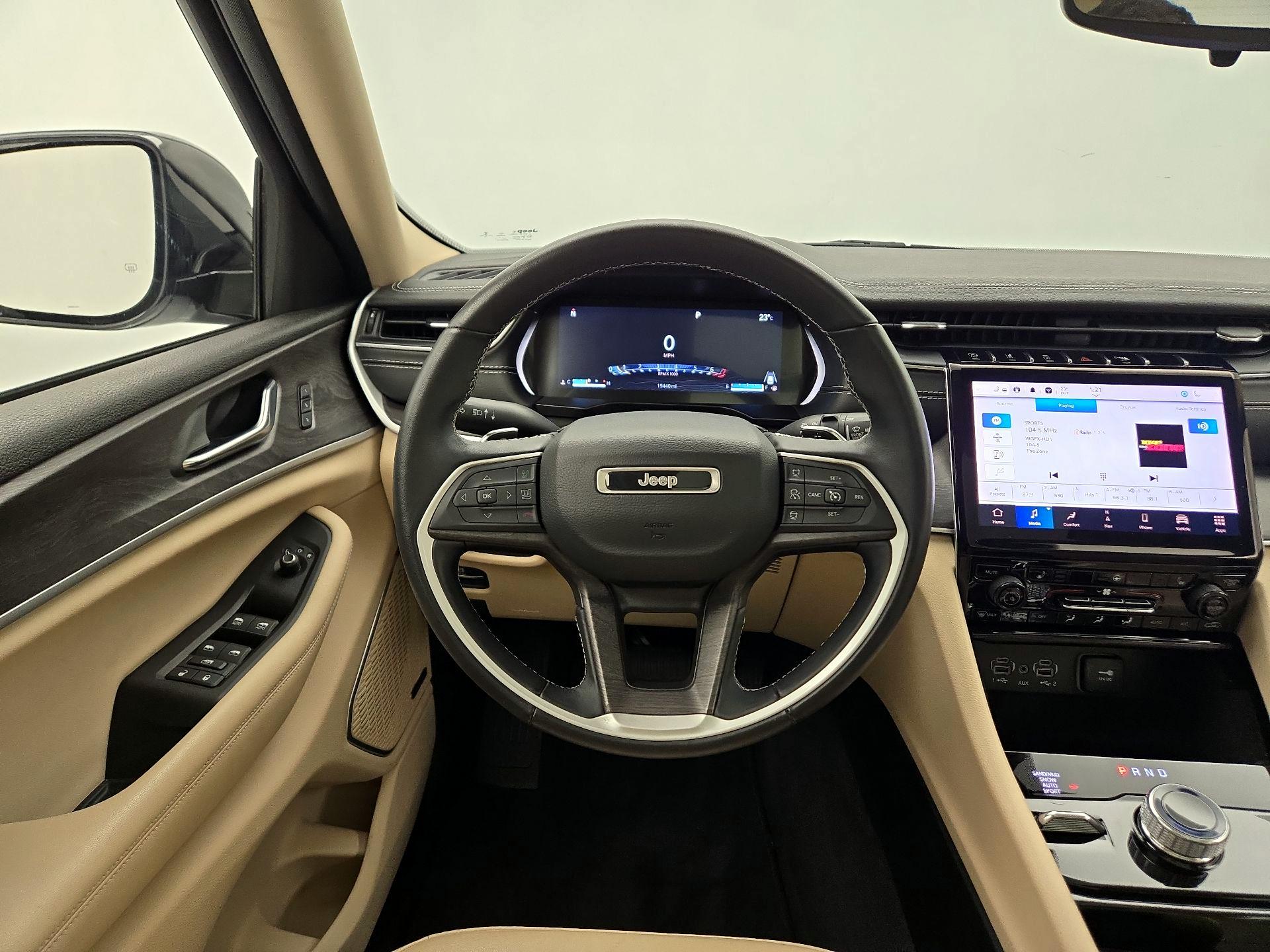 Thumbnail: 2022 Jeep Grand Cherokee L - 10